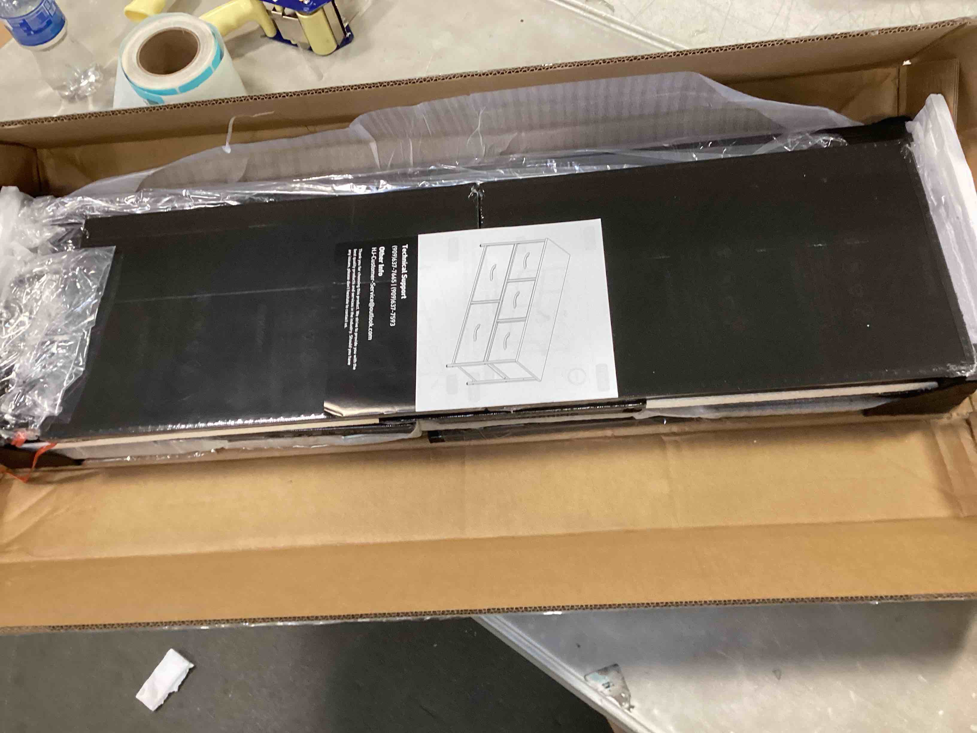 https://s3.amazonaws.com/lotting-images-prod/bidfta/BLU5752158_1706820814360.jpeg