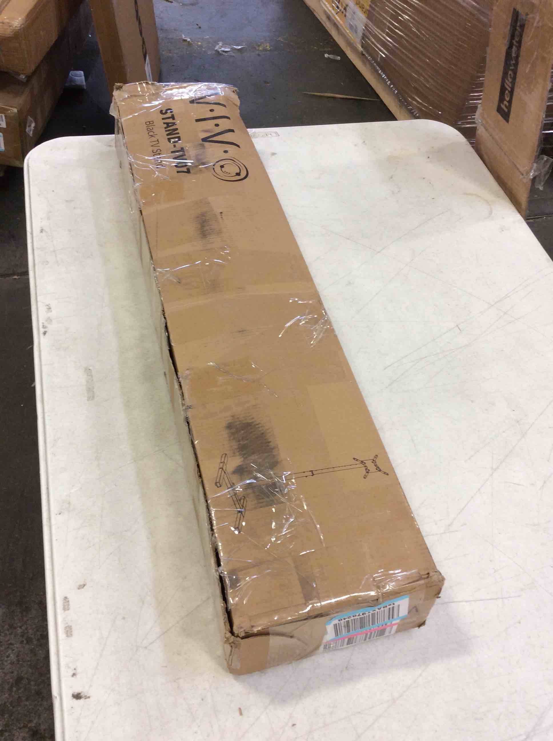 https://s3.amazonaws.com/lotting-images-prod/bidfta/BLU5752193_1706904002792.jpeg