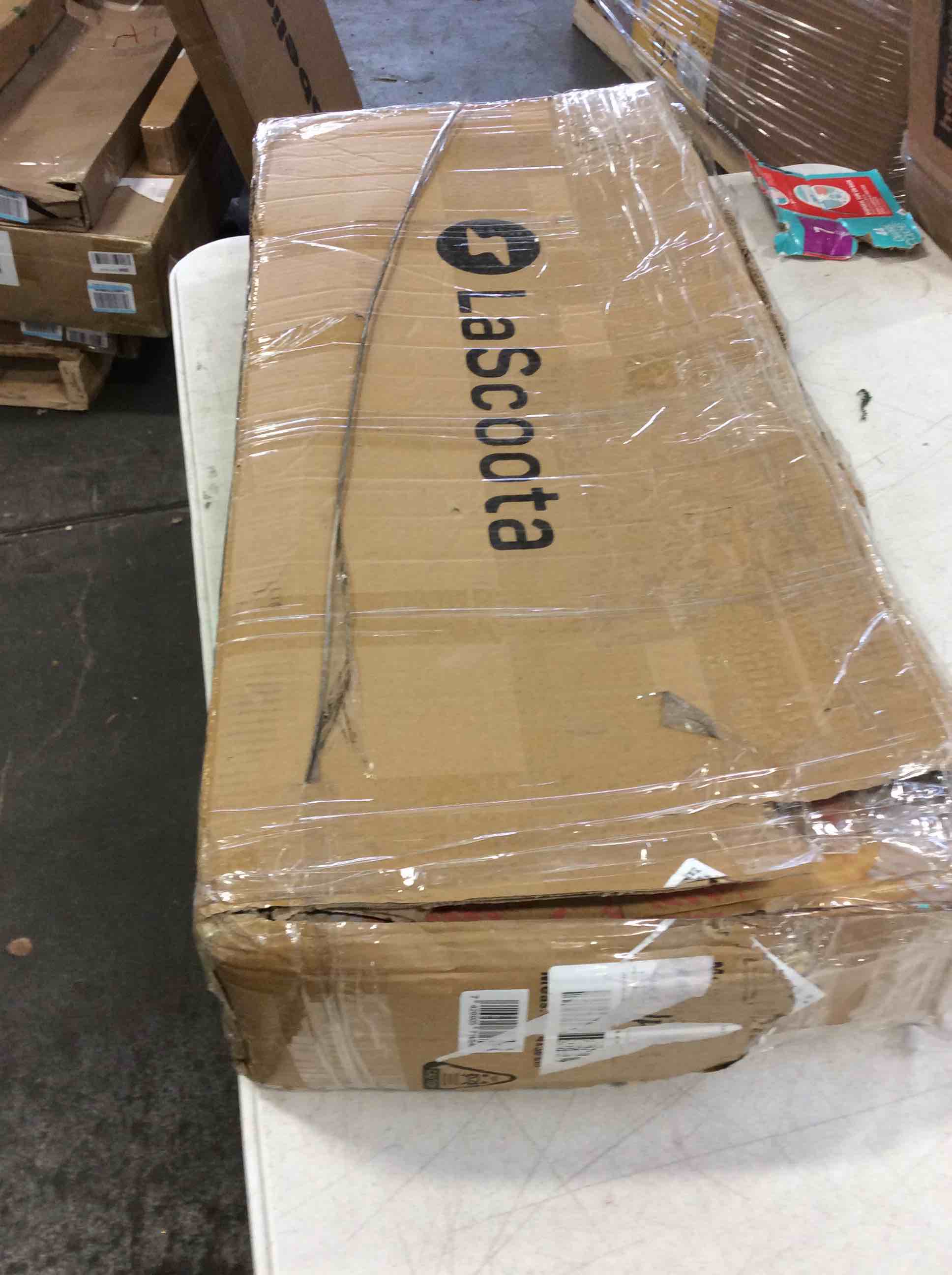 https://s3.amazonaws.com/lotting-images-prod/bidfta/BLU5752196_1706905173023.jpeg