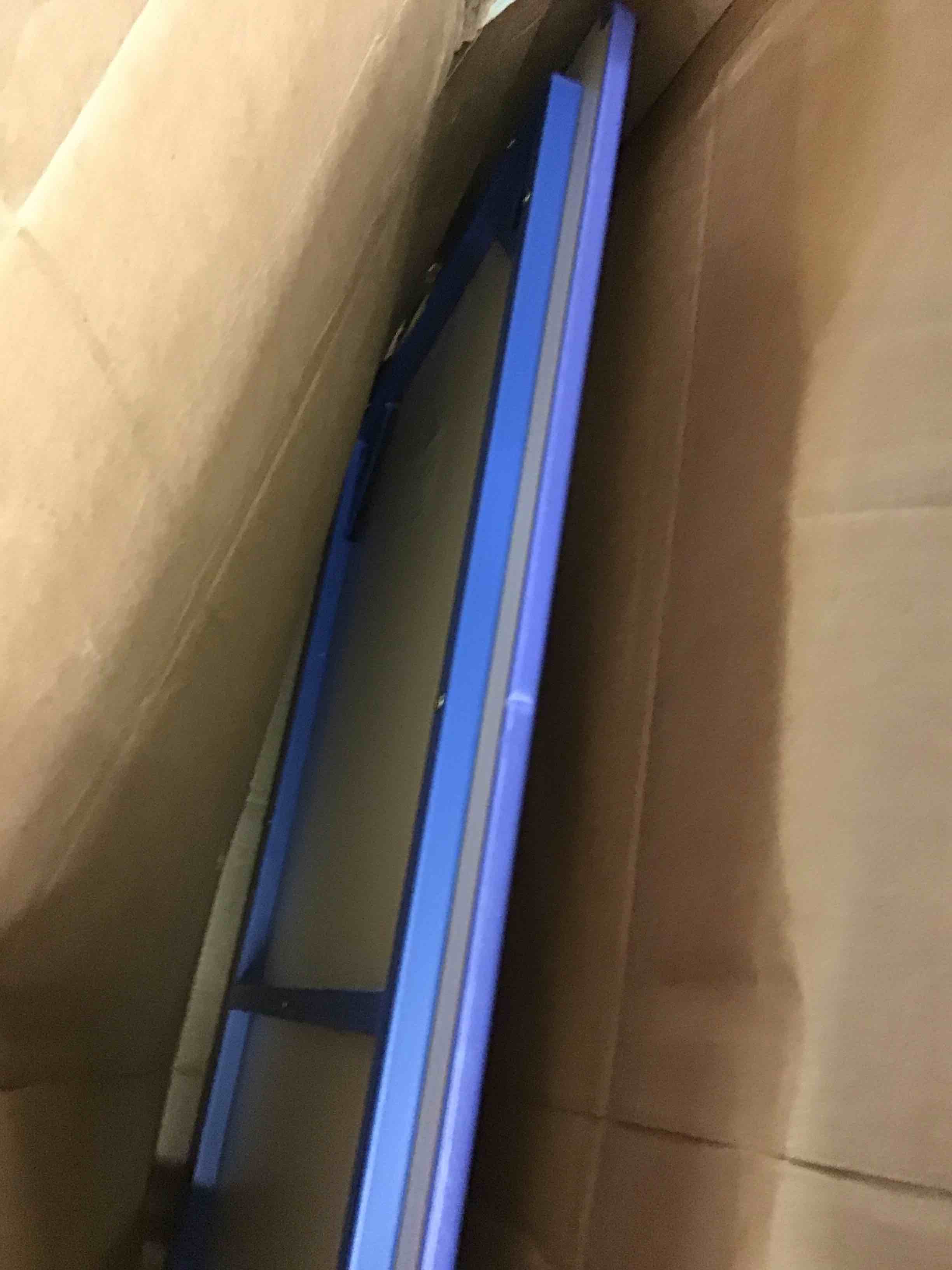 https://s3.amazonaws.com/lotting-images-prod/bidfta/BLU5752504_1707493866967.jpeg