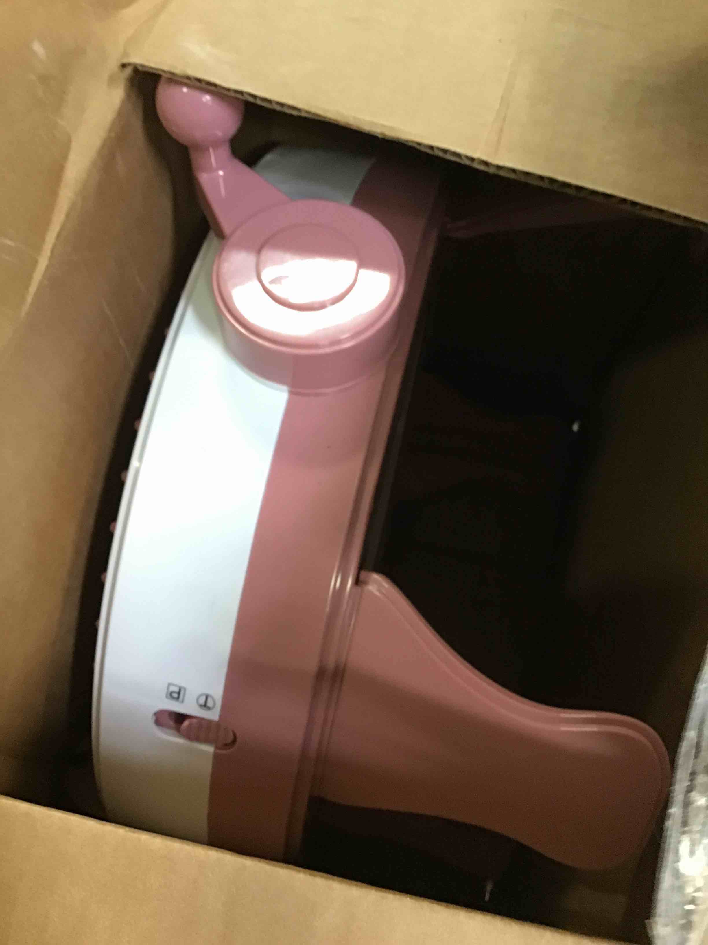 https://s3.amazonaws.com/lotting-images-prod/bidfta/BLU5752852_1707840321778.jpeg