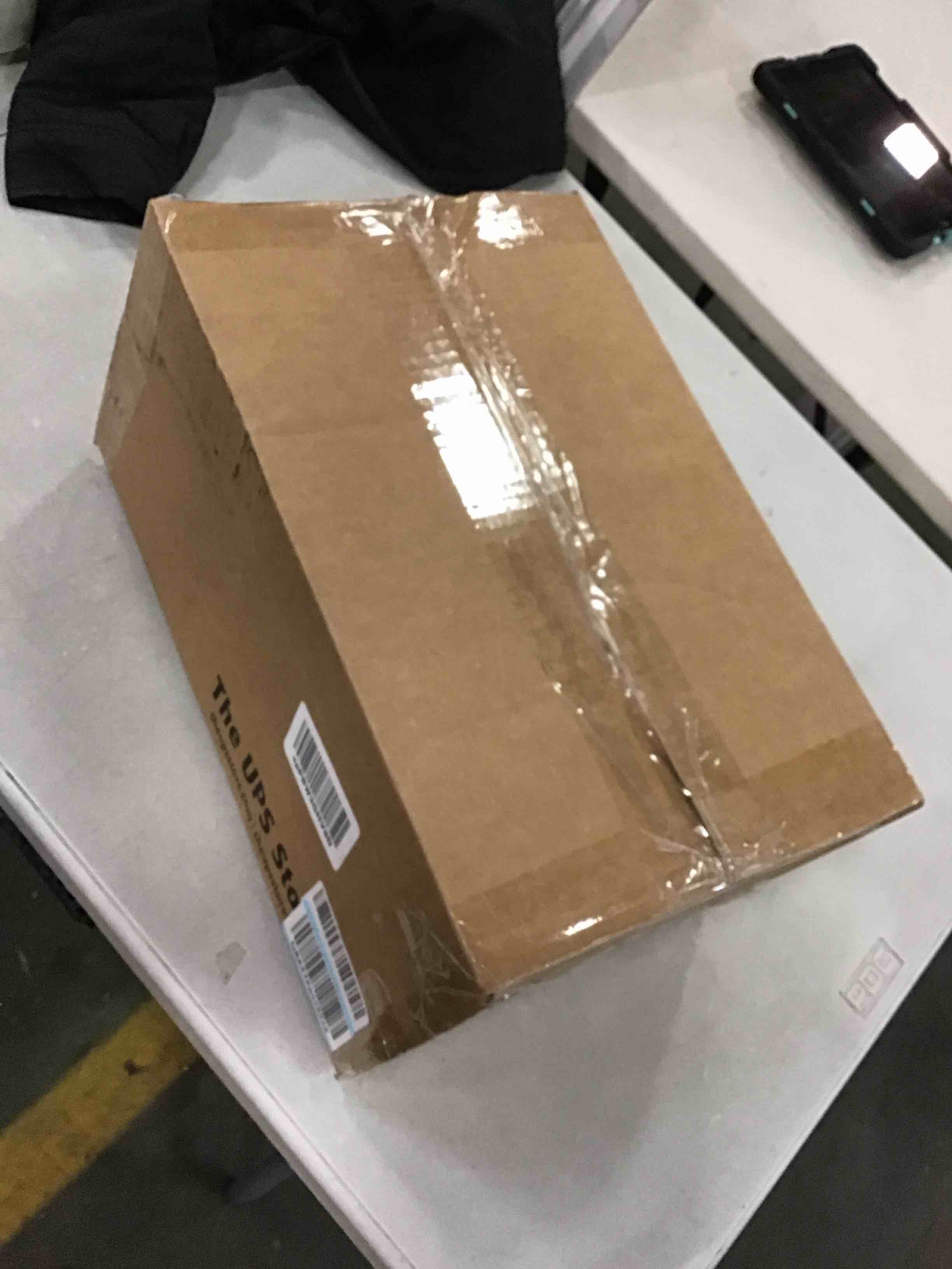 https://s3.amazonaws.com/lotting-images-prod/bidfta/BLU5752964_1706114491450.jpeg