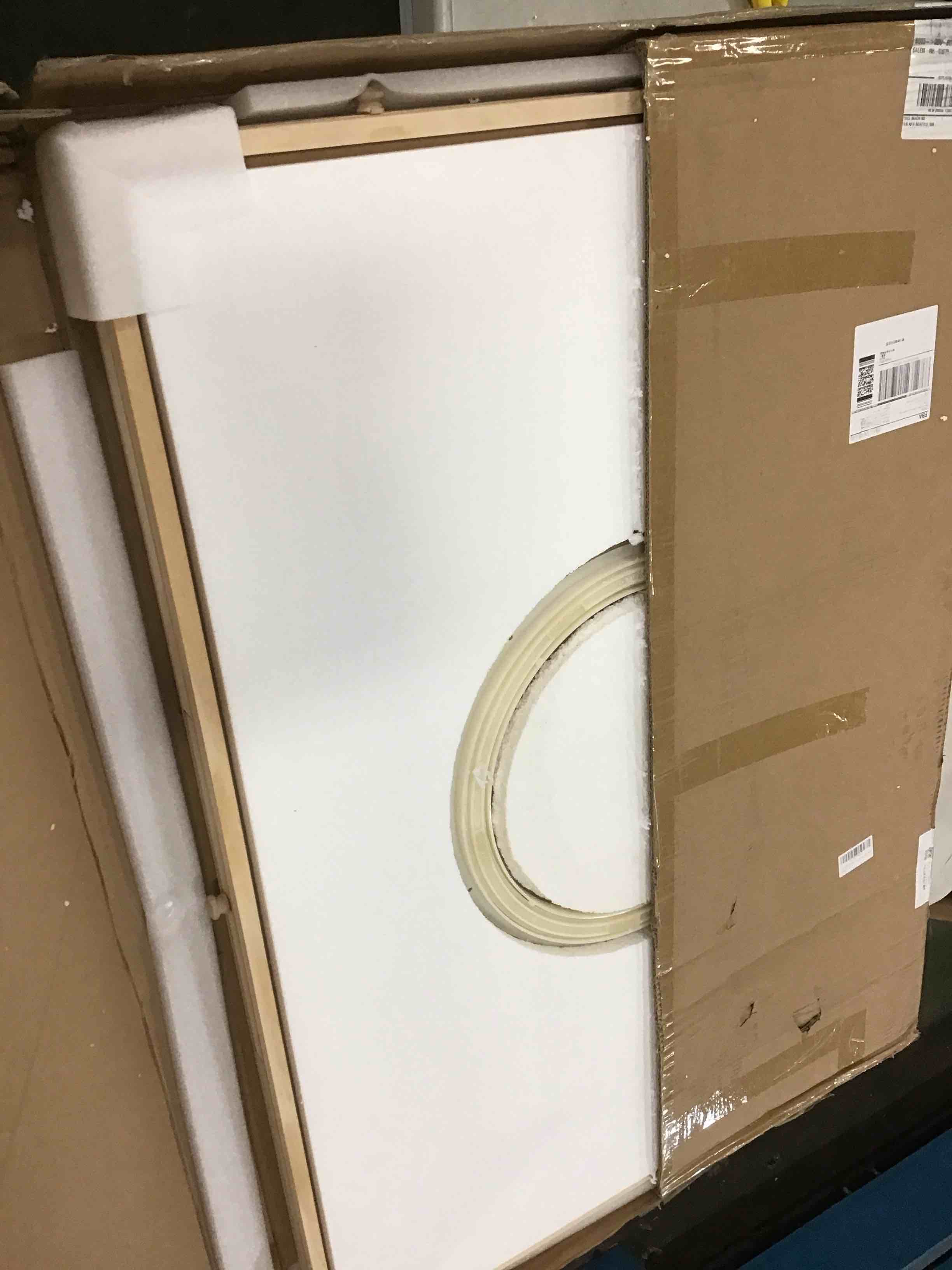 https://s3.amazonaws.com/lotting-images-prod/bidfta/BLU5752995_1706117175439.jpeg