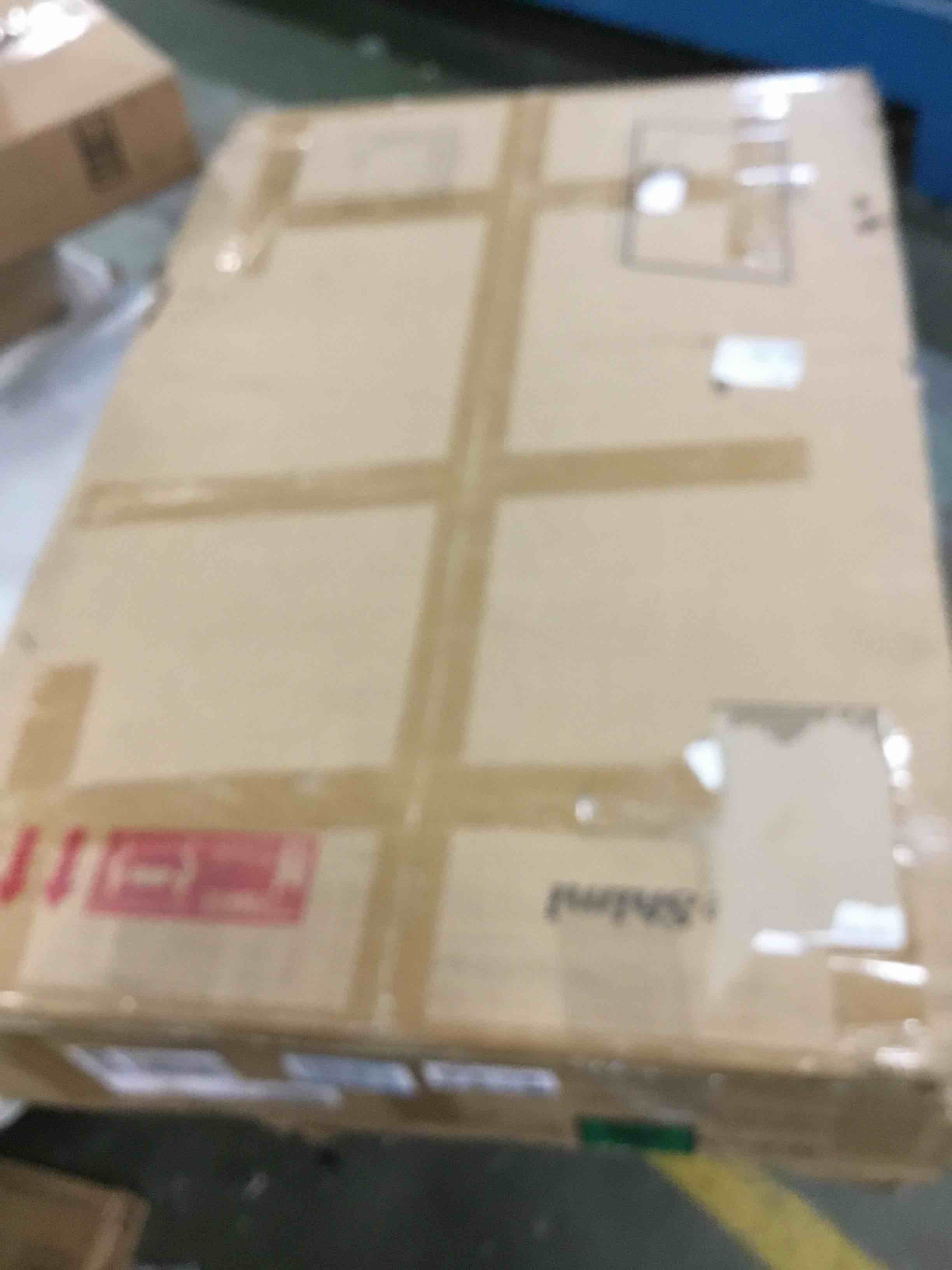 https://s3.amazonaws.com/lotting-images-prod/bidfta/BLU5753123_1706131235524.jpeg