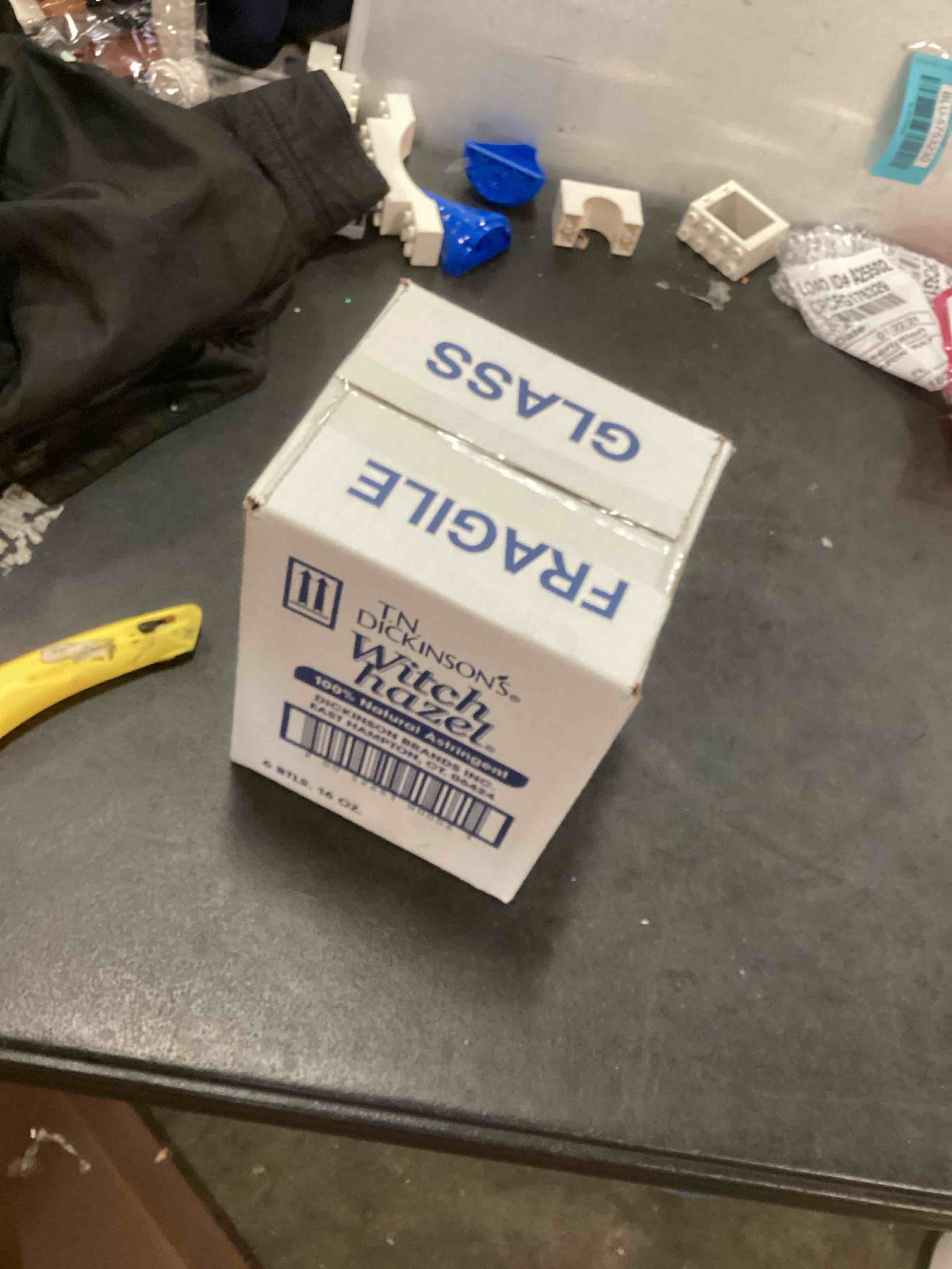 https://s3.amazonaws.com/lotting-images-prod/bidfta/BLU5753261_1706279901224.jpeg
