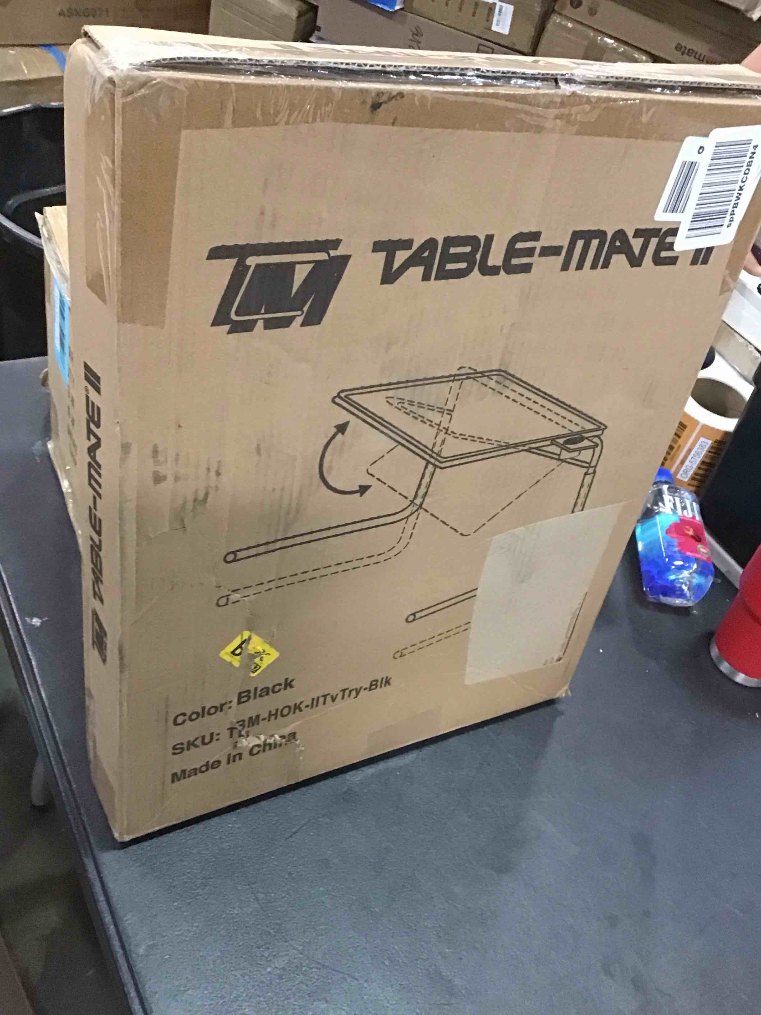 https://s3.amazonaws.com/lotting-images-prod/bidfta/BLU5753598_1706361584961.jpeg