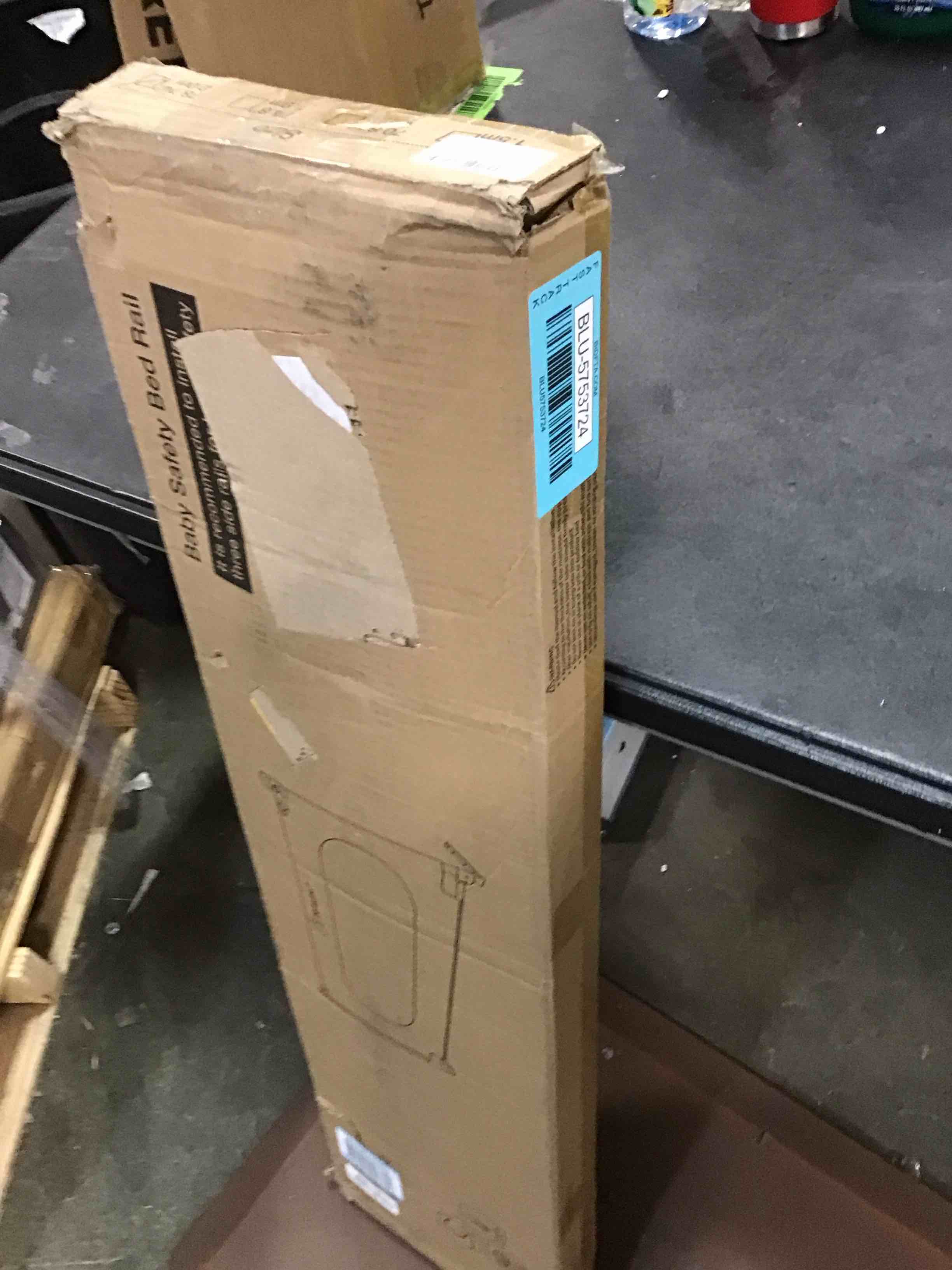 https://s3.amazonaws.com/lotting-images-prod/bidfta/BLU5753724_1706531533747.jpeg