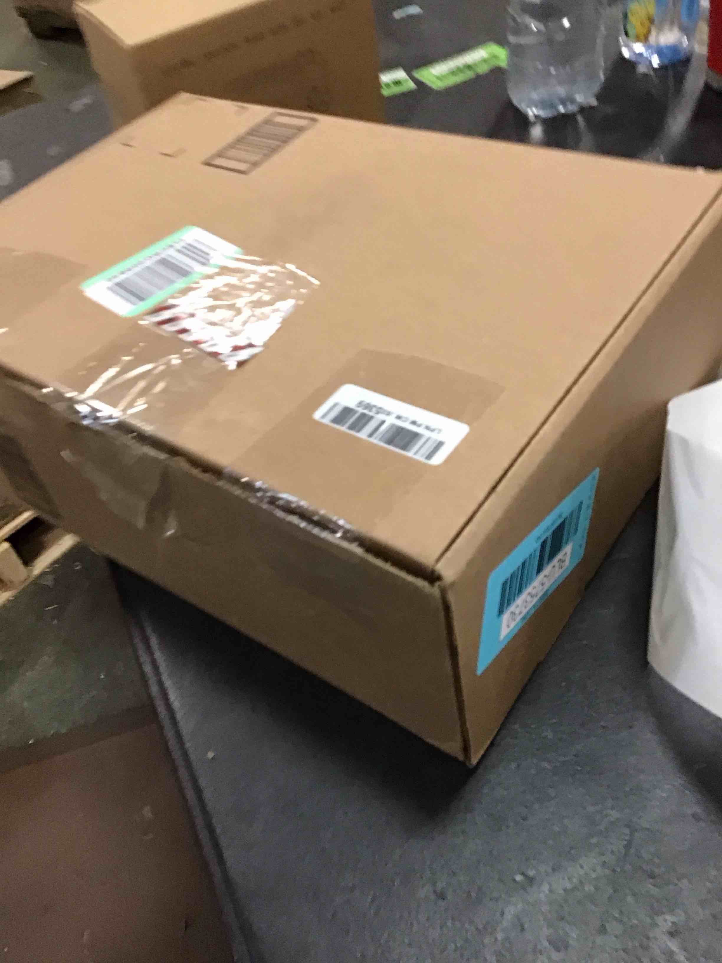 https://s3.amazonaws.com/lotting-images-prod/bidfta/BLU5753730_1706532909943.jpeg