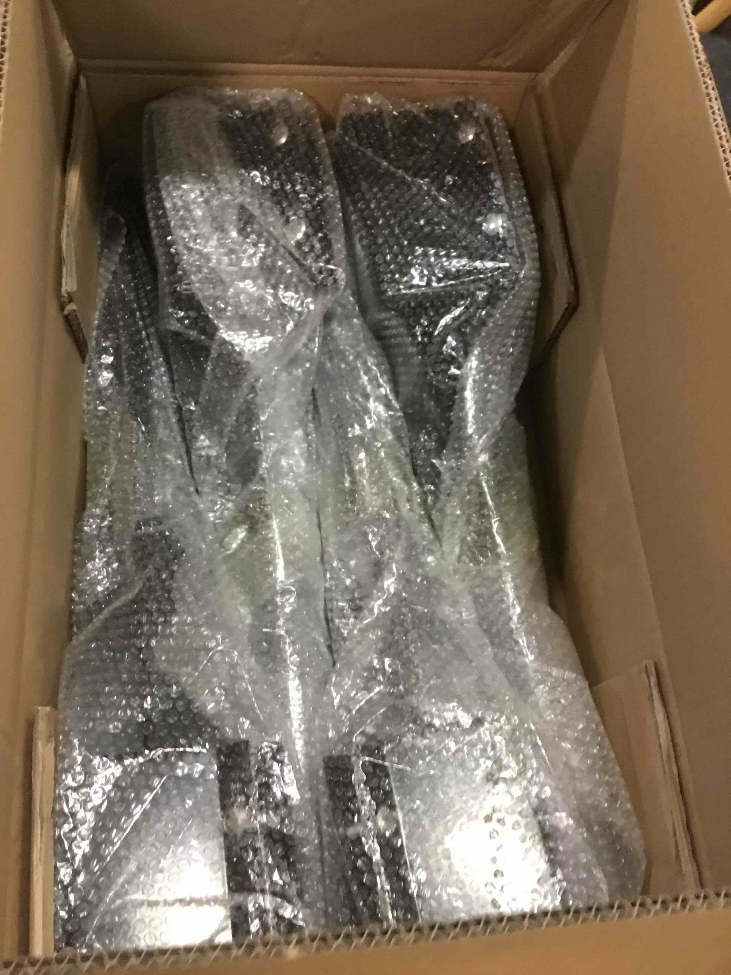https://s3.amazonaws.com/lotting-images-prod/bidfta/BLU5753968_1706617296003.jpeg