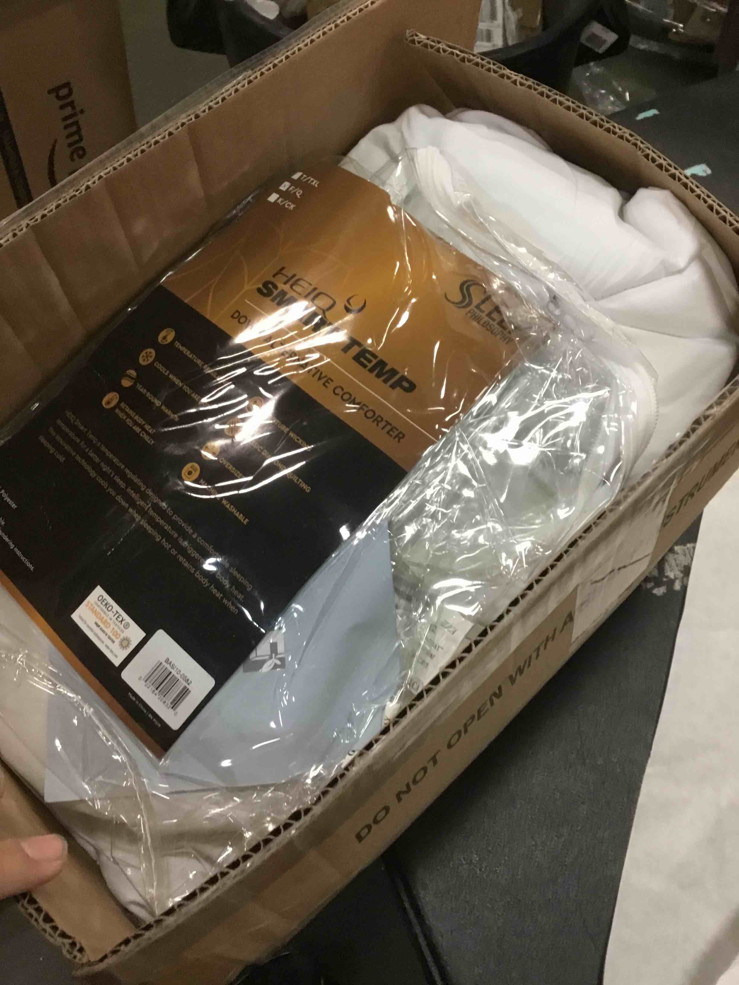 https://s3.amazonaws.com/lotting-images-prod/bidfta/BLU5753987_1706618832766.jpeg
