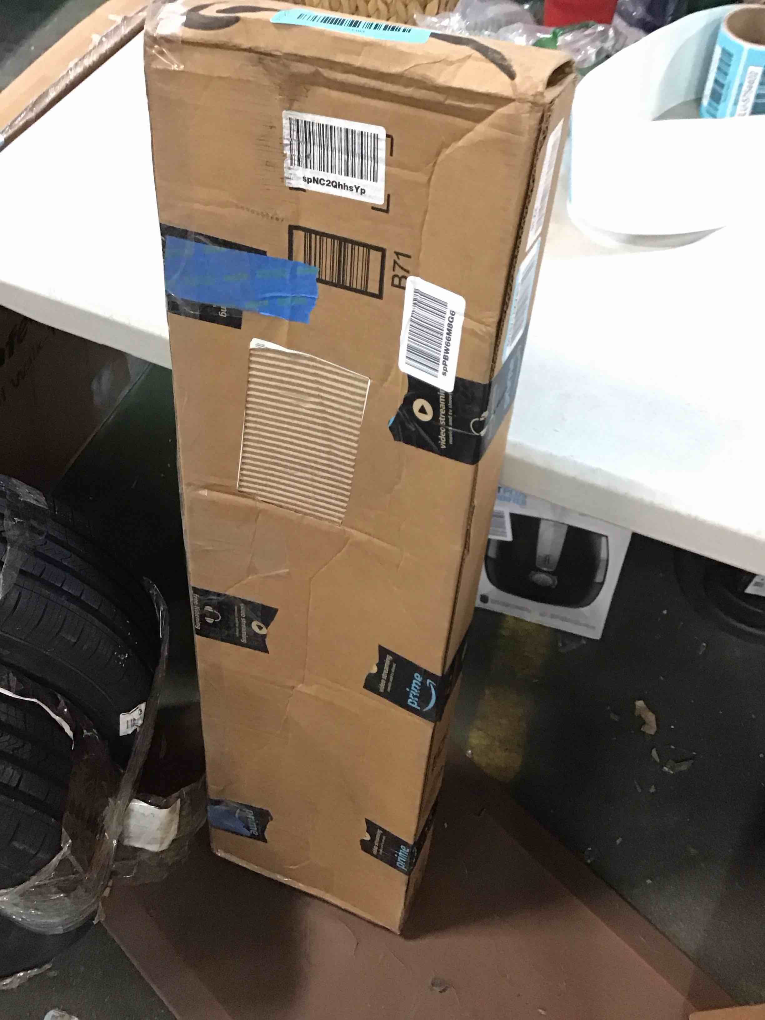 https://s3.amazonaws.com/lotting-images-prod/bidfta/BLU5754393_1706711507731.jpeg