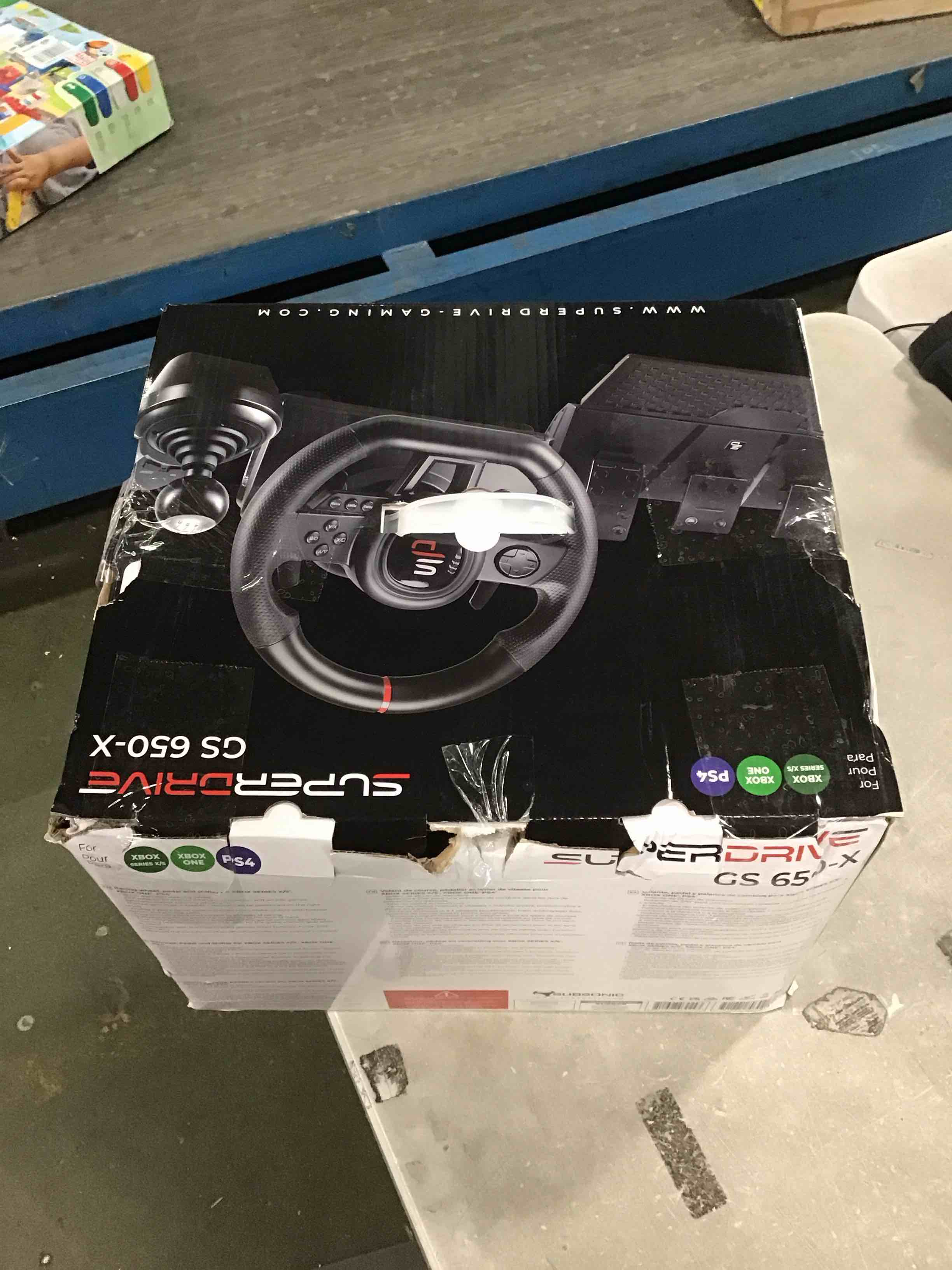 https://s3.amazonaws.com/lotting-images-prod/bidfta/BLU5755003_1706544838655.jpeg