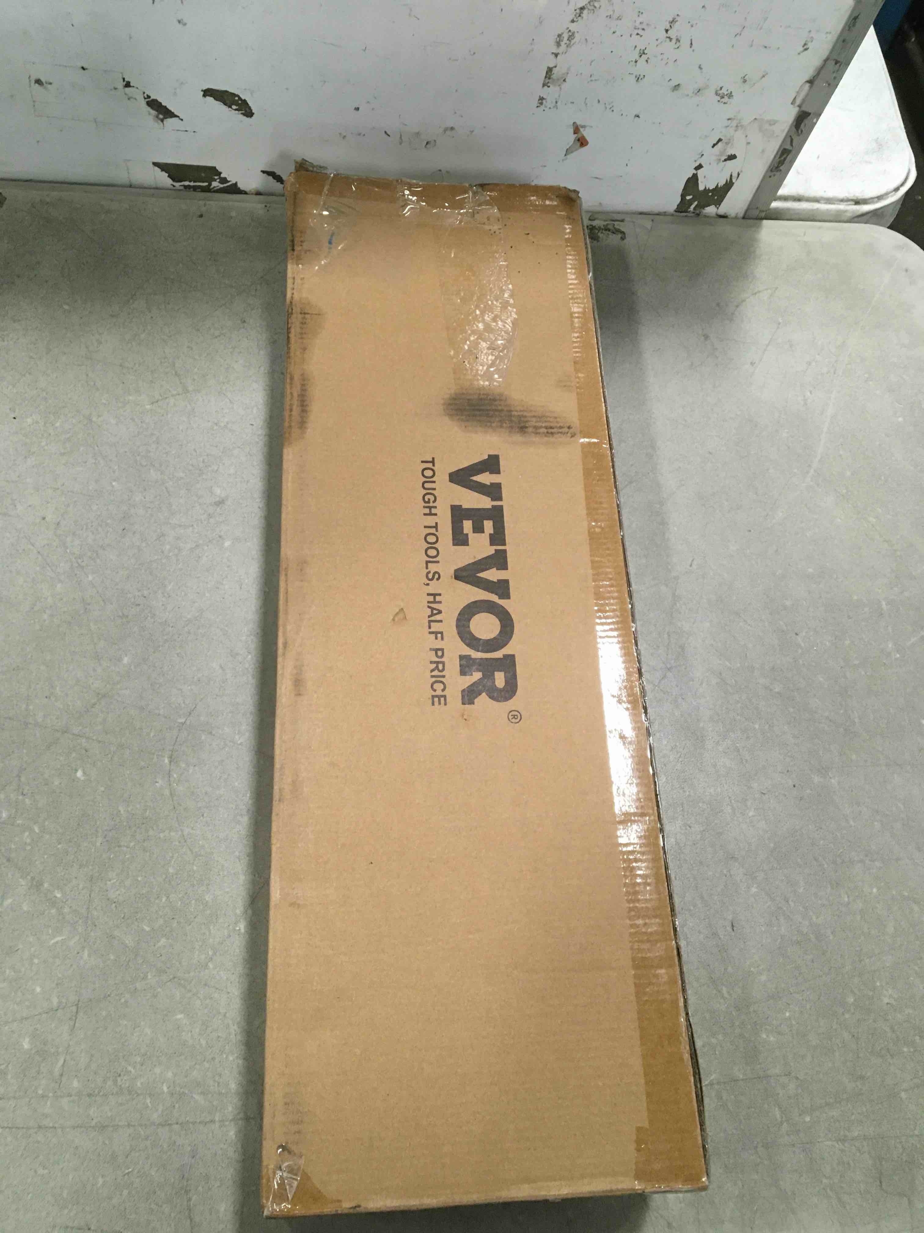 https://s3.amazonaws.com/lotting-images-prod/bidfta/BLU5755187_1706617843580.jpeg