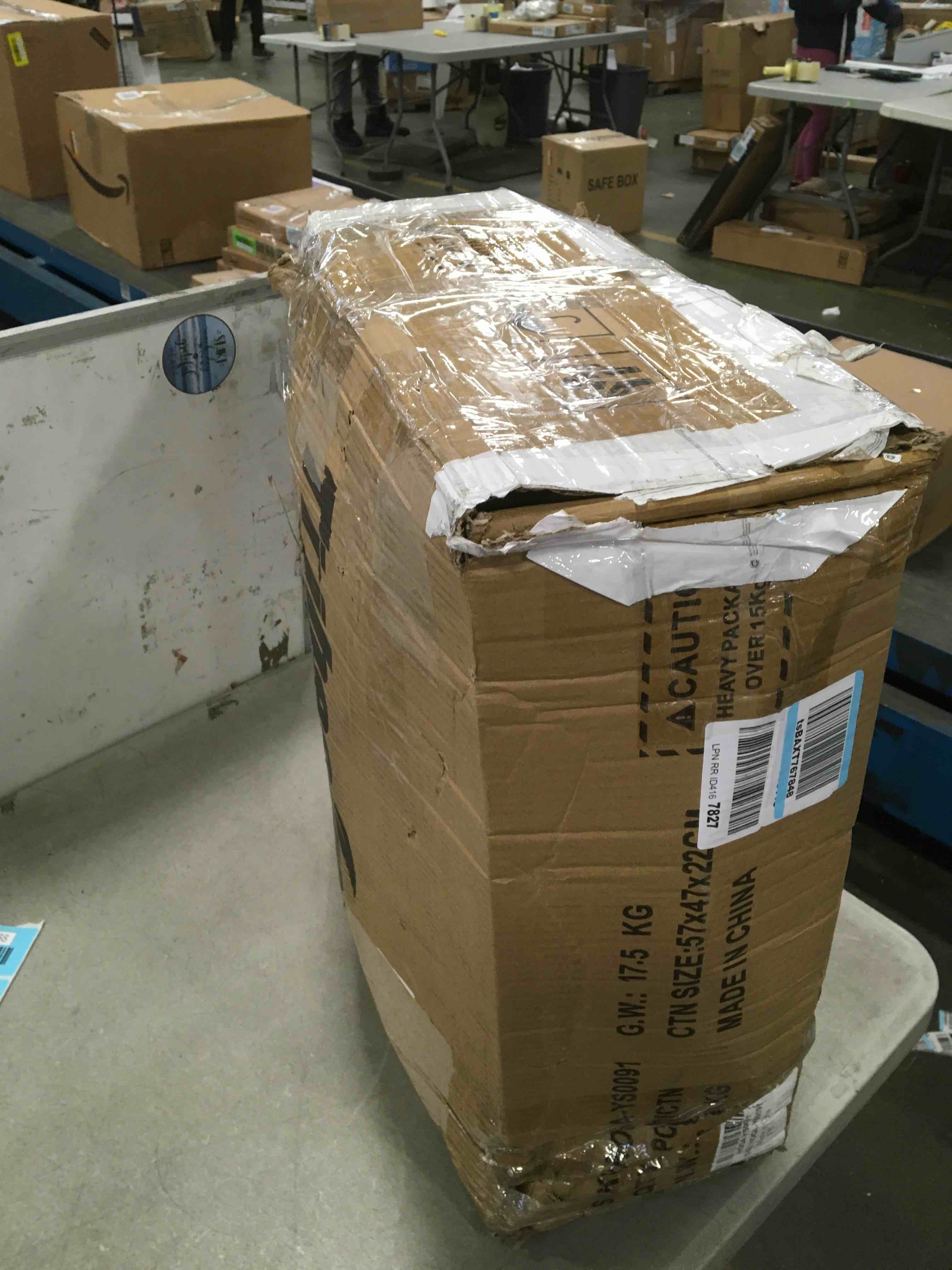 https://s3.amazonaws.com/lotting-images-prod/bidfta/BLU5755241_1706624263098.jpeg