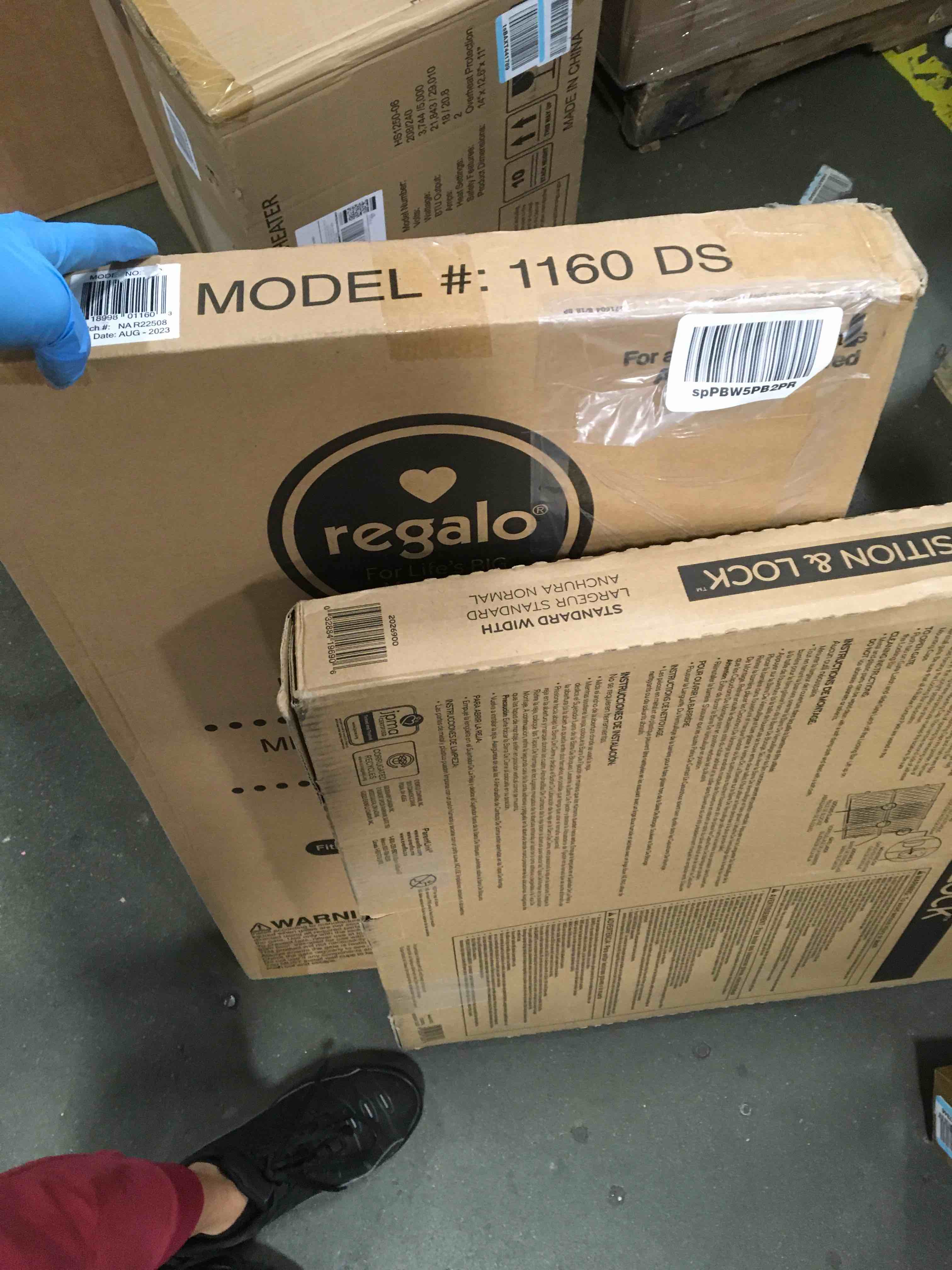 https://s3.amazonaws.com/lotting-images-prod/bidfta/BLU5755244_1706624914312.jpeg
