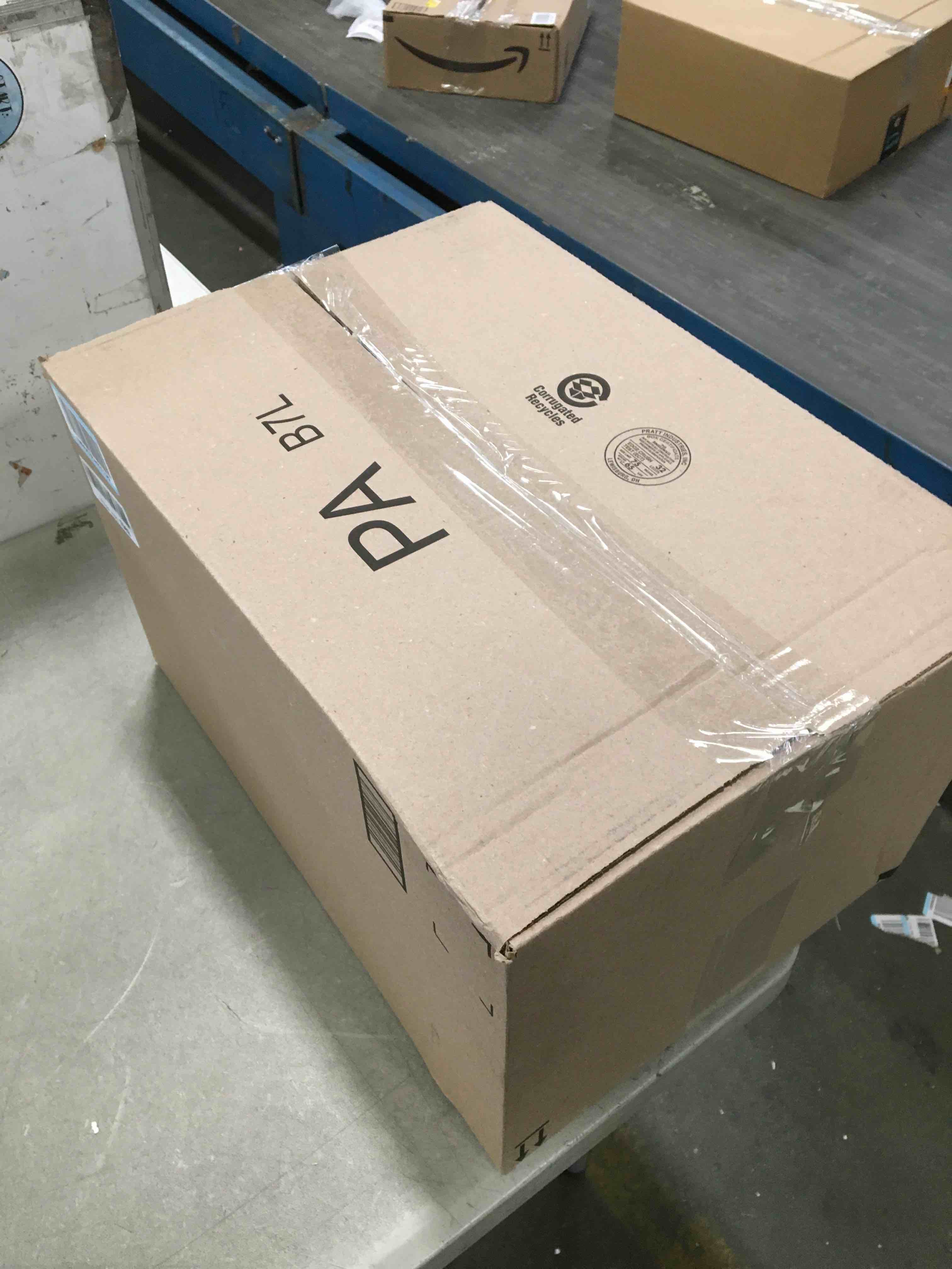 https://s3.amazonaws.com/lotting-images-prod/bidfta/BLU5755301_1706630725585.jpeg