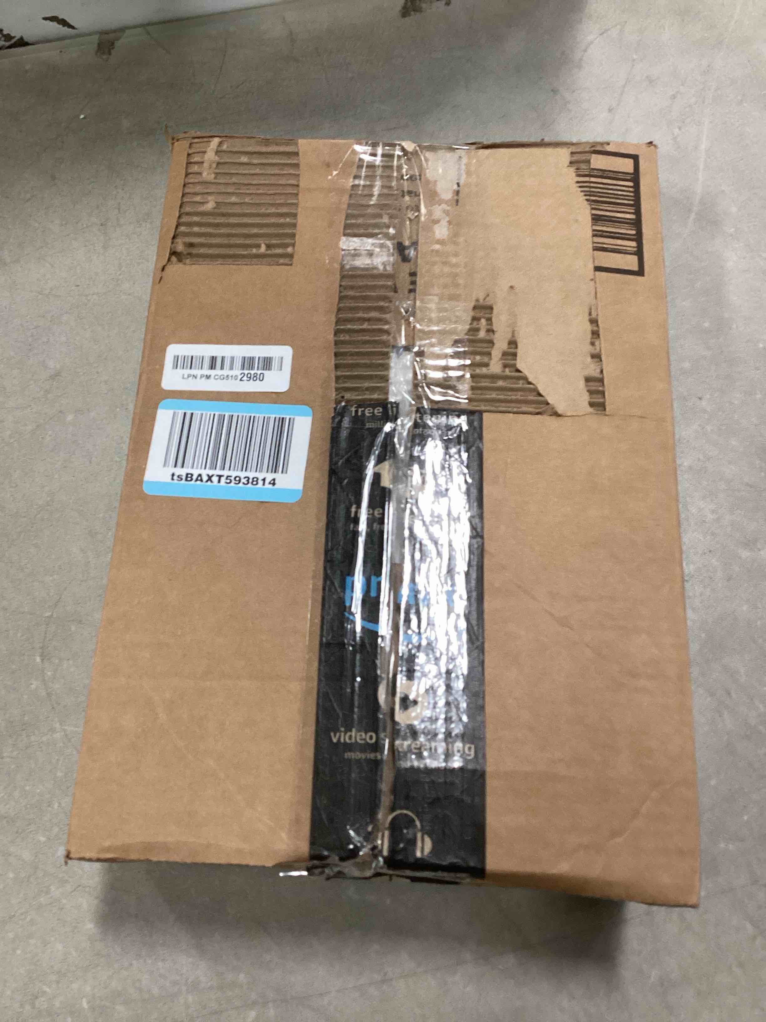 https://s3.amazonaws.com/lotting-images-prod/bidfta/BLU5755503_1706647407850.jpeg