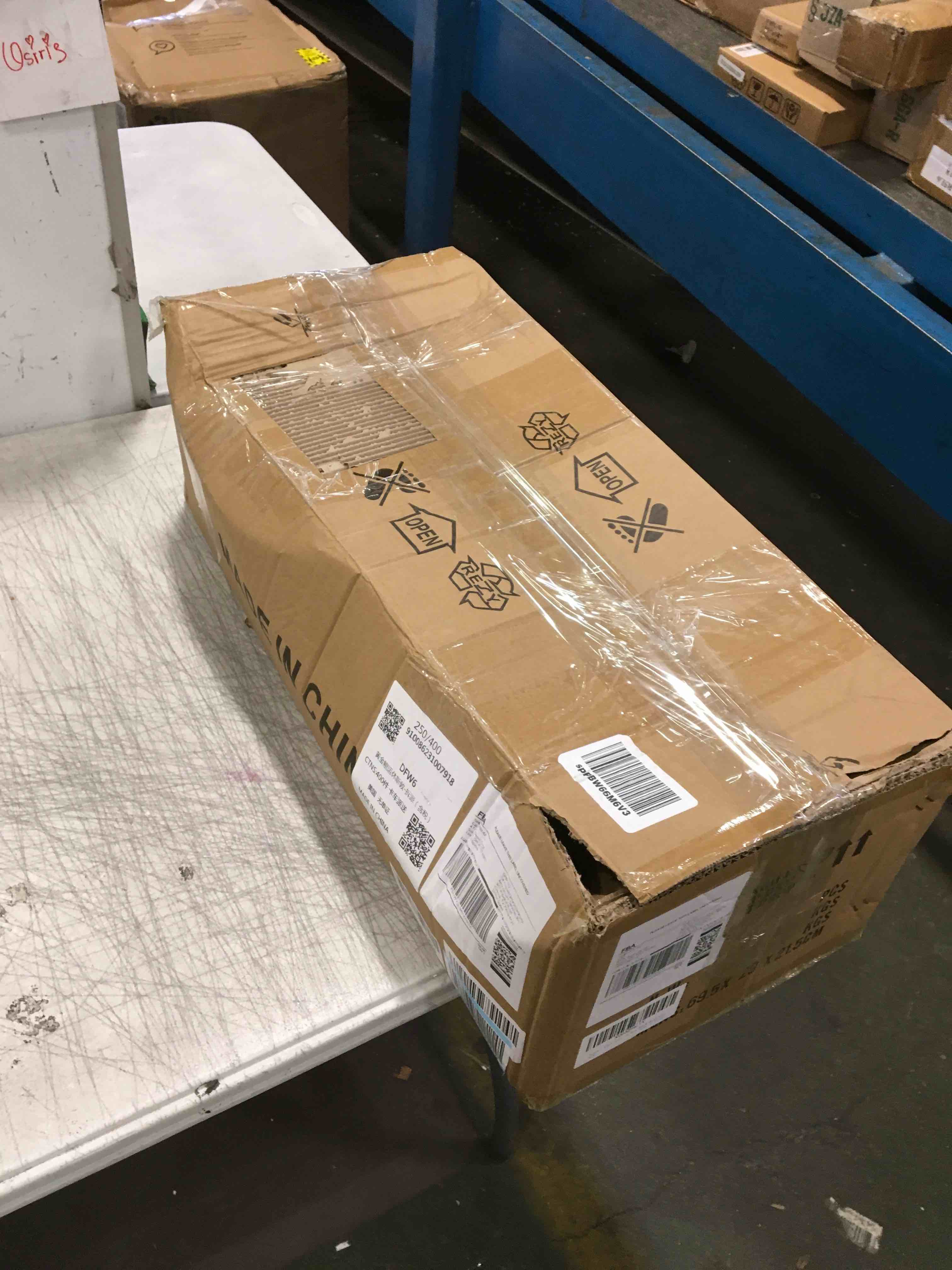 https://s3.amazonaws.com/lotting-images-prod/bidfta/BLU5755814_1706803557259.jpeg