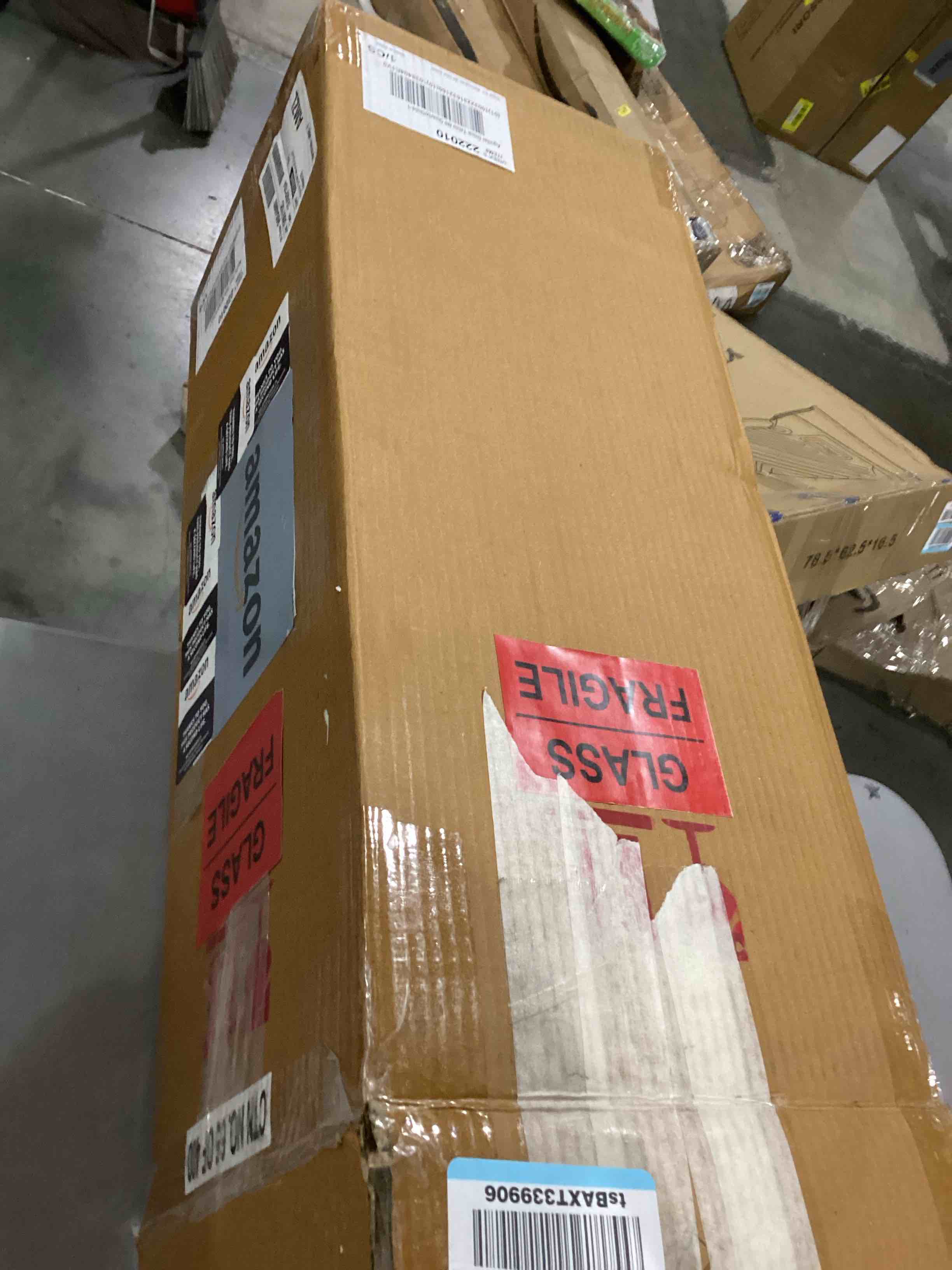 https://s3.amazonaws.com/lotting-images-prod/bidfta/BLU5756065_1709914683331.jpeg