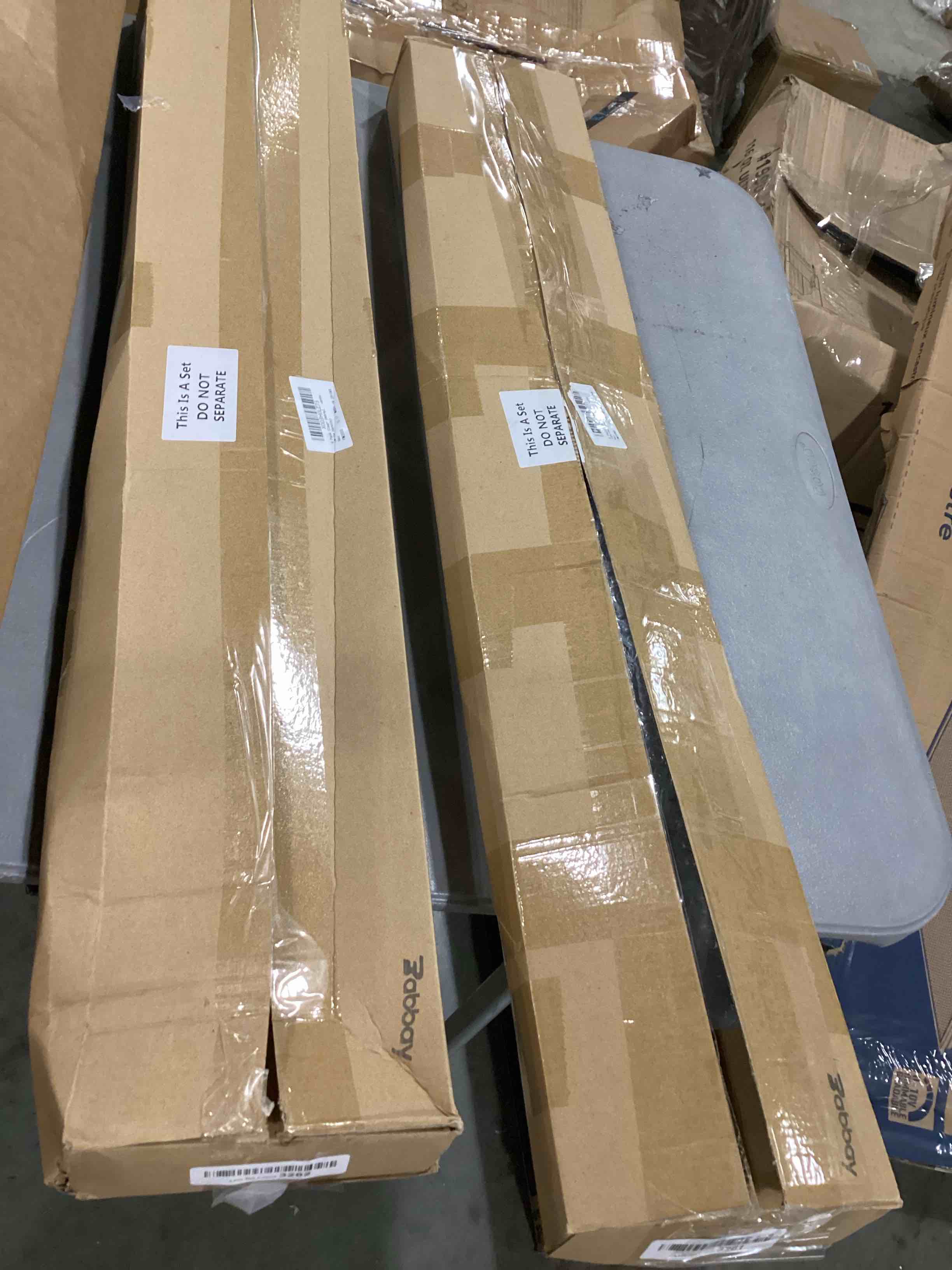 https://s3.amazonaws.com/lotting-images-prod/bidfta/BLU5756111_1709990885758.jpeg