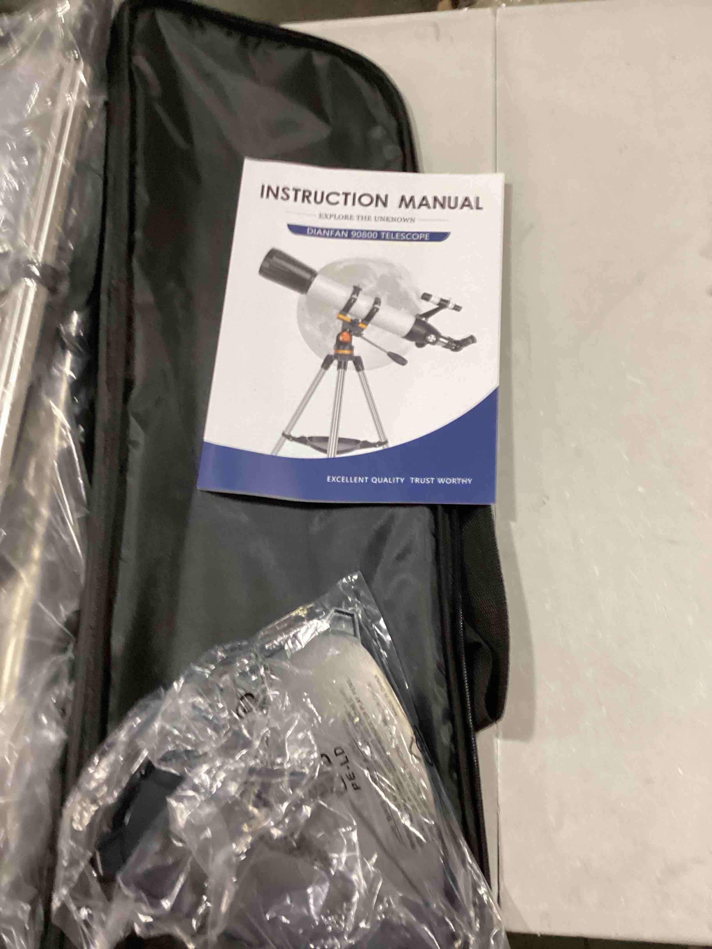 https://s3.amazonaws.com/lotting-images-prod/bidfta/BLU5757485_1715262951523.jpeg