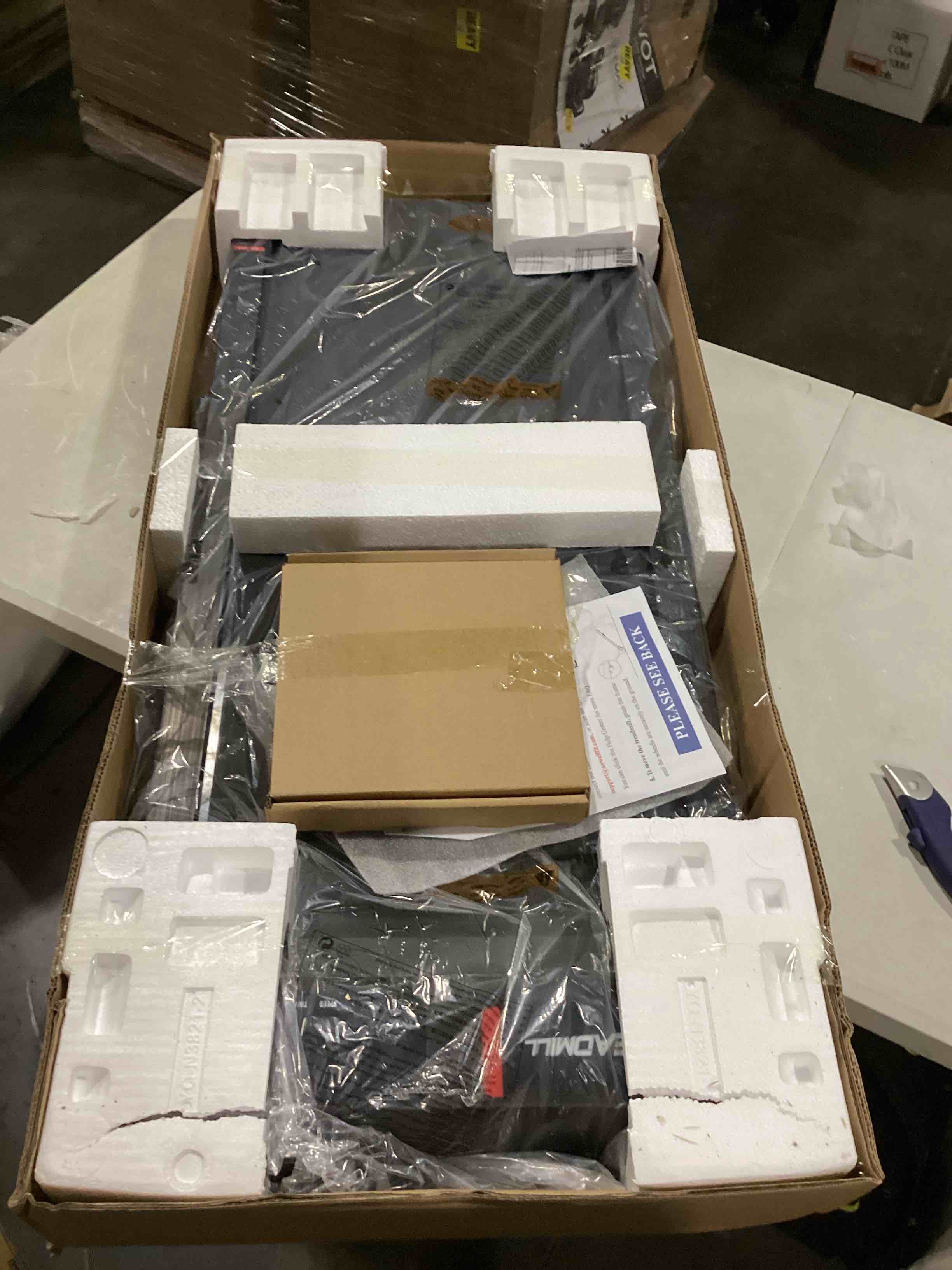 https://s3.amazonaws.com/lotting-images-prod/bidfta/BLU5757676_1715887595145.jpeg