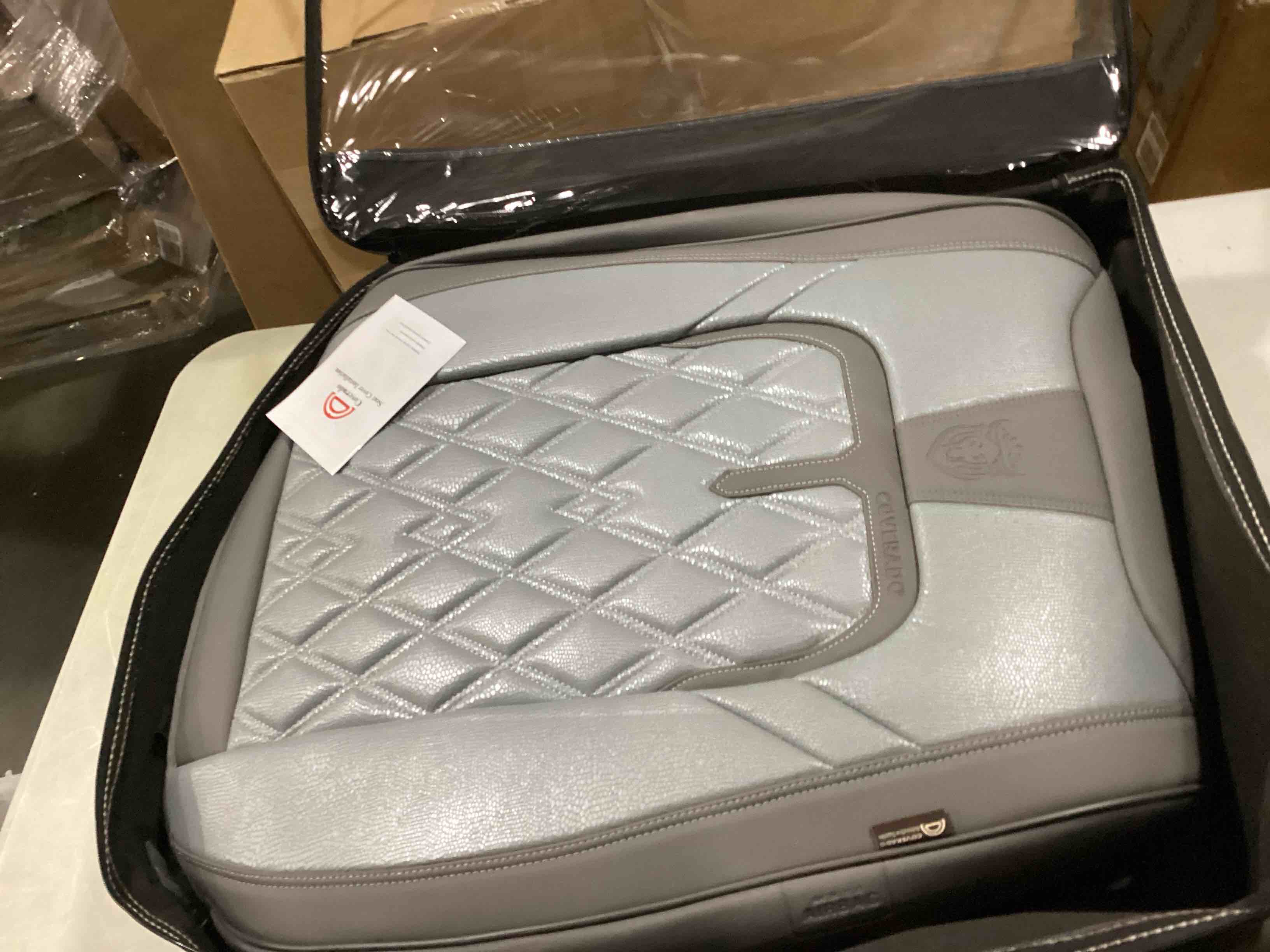 https://s3.amazonaws.com/lotting-images-prod/bidfta/BLU5757823_1716040158573.jpeg