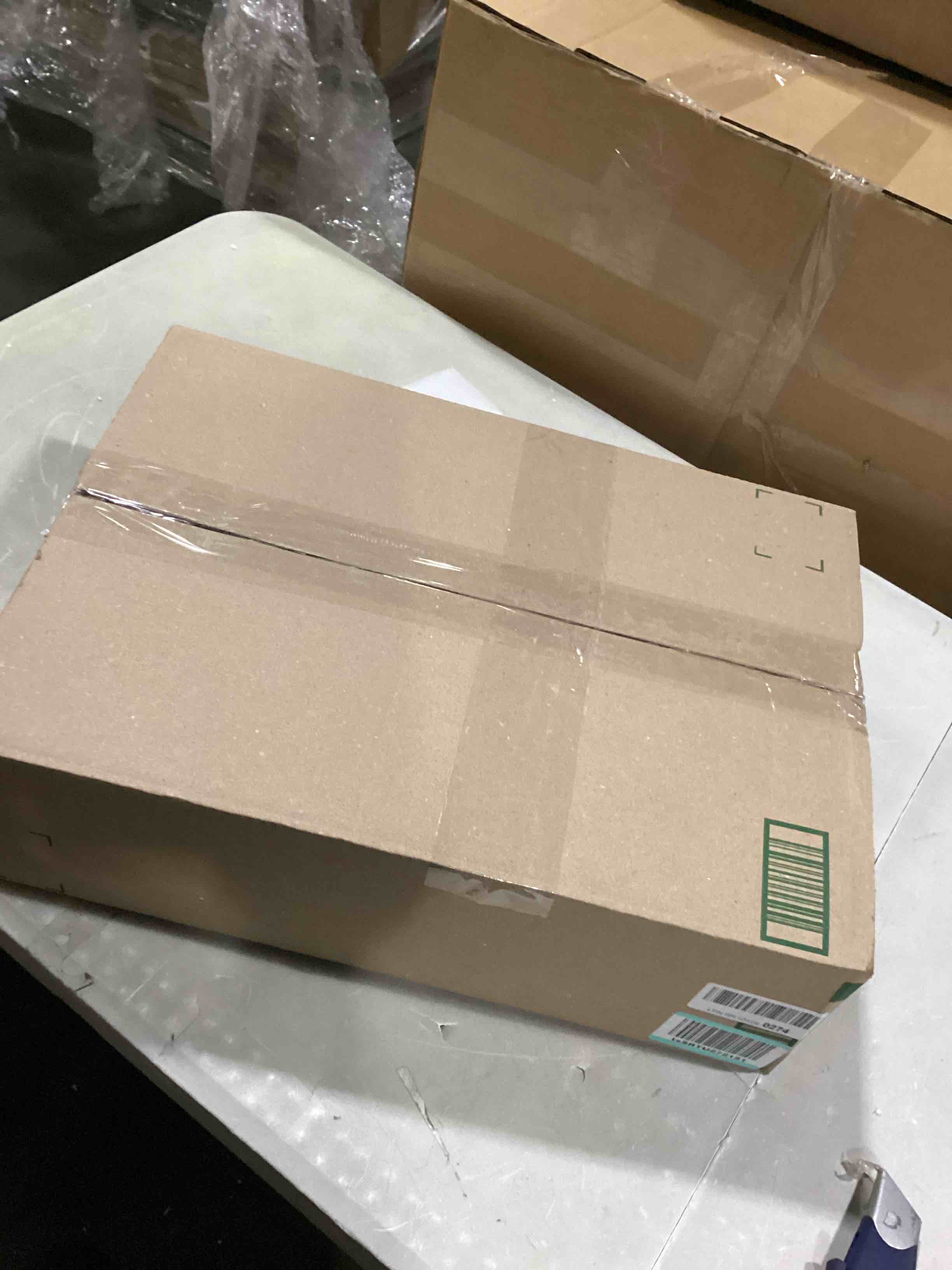 https://s3.amazonaws.com/lotting-images-prod/bidfta/BLU5757848_1716047015884.jpeg