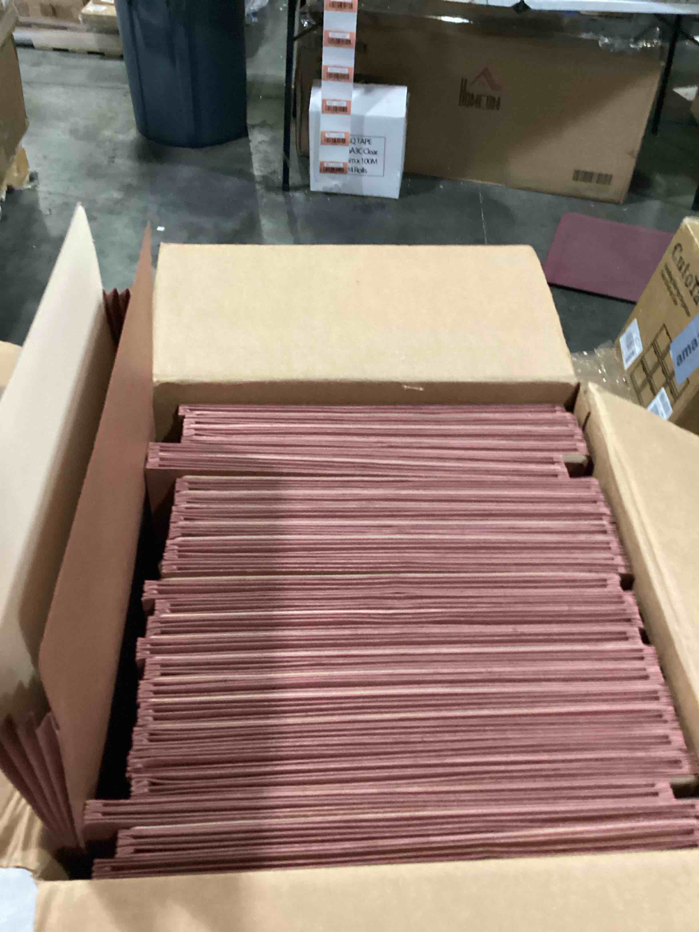 https://s3.amazonaws.com/lotting-images-prod/bidfta/BLU5757875_1716054068024.jpeg