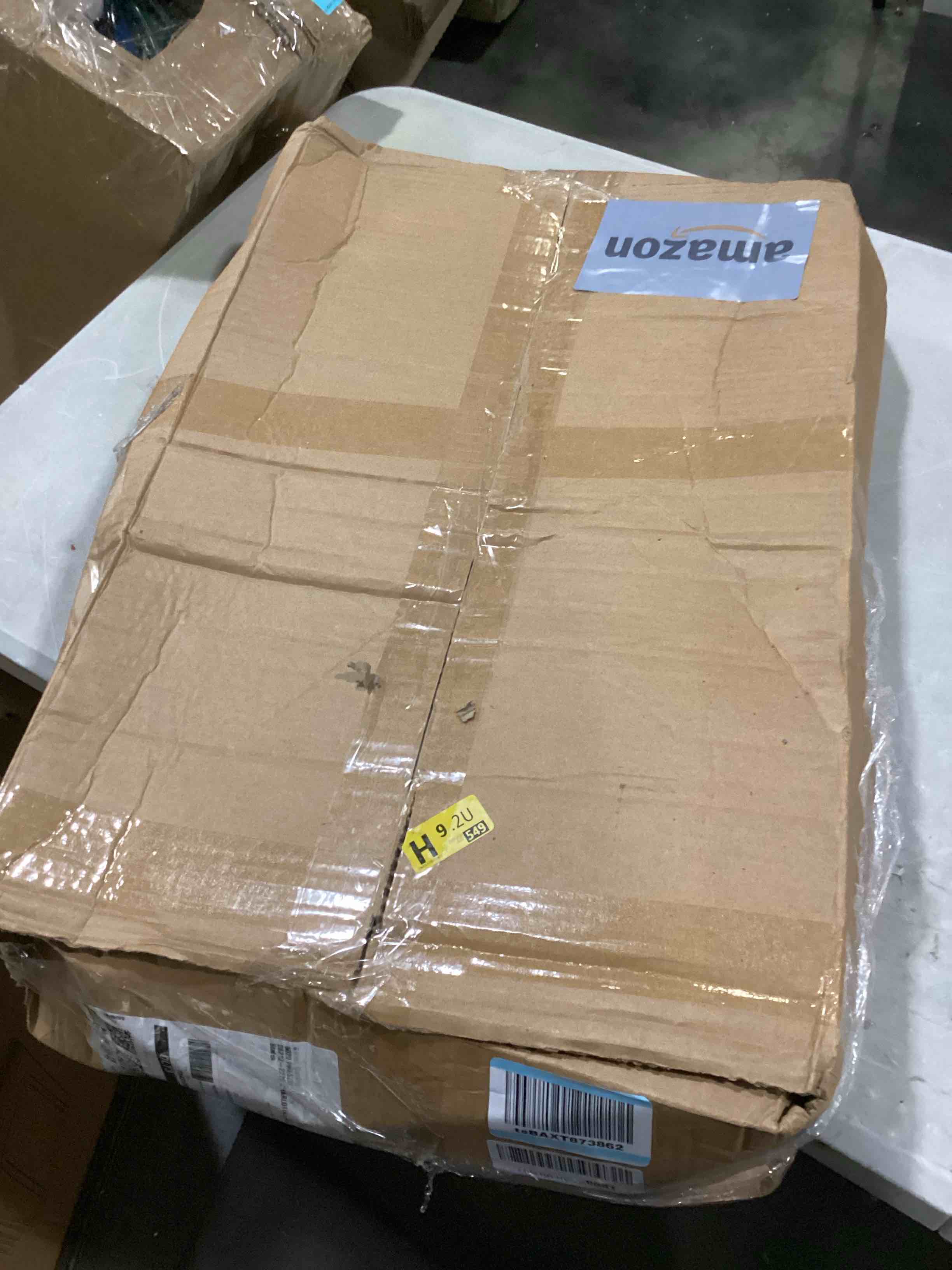 https://s3.amazonaws.com/lotting-images-prod/bidfta/BLU5758277_1717070974656.jpeg