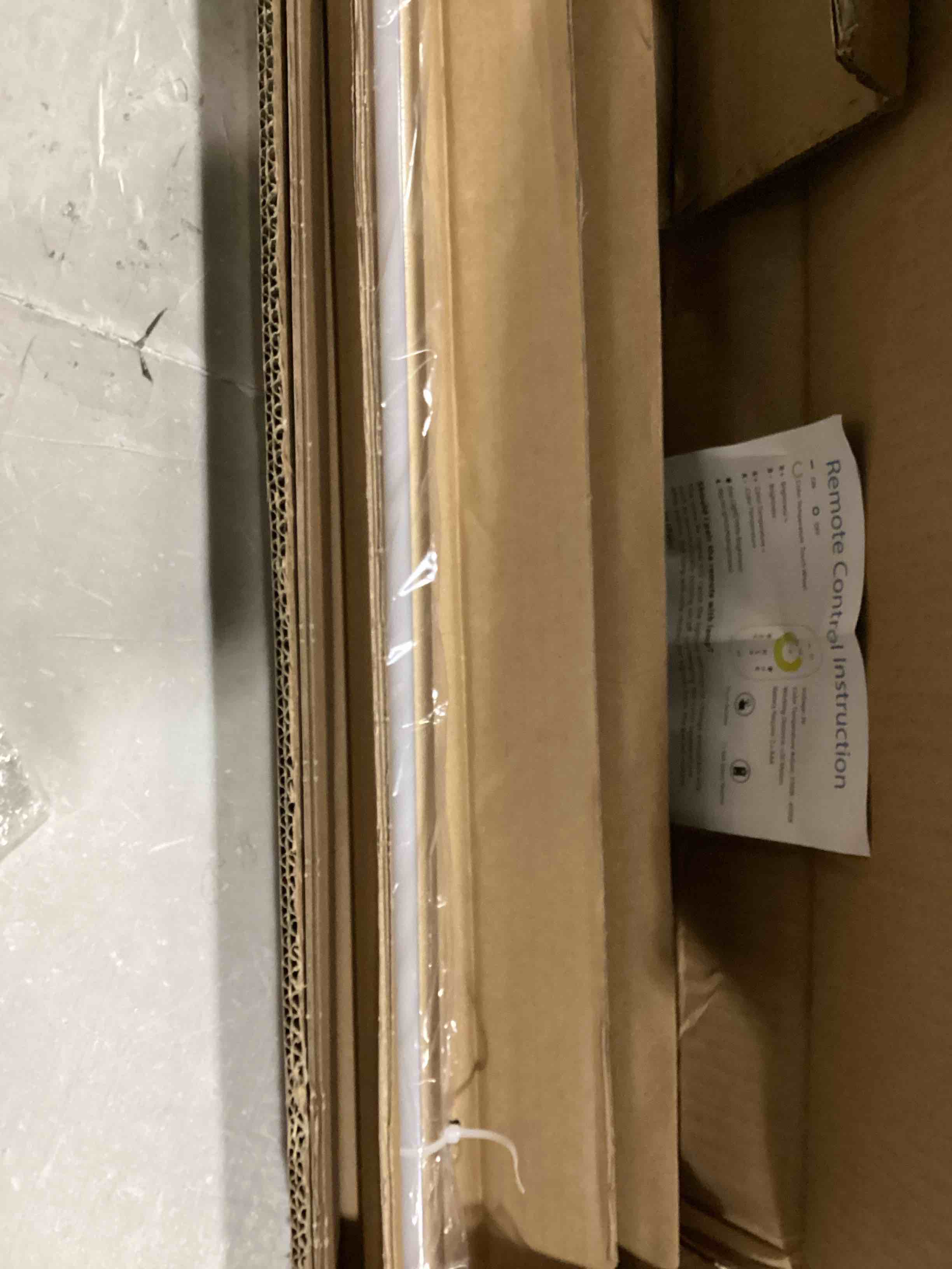https://s3.amazonaws.com/lotting-images-prod/bidfta/BLU5758308_1717082250676.jpeg