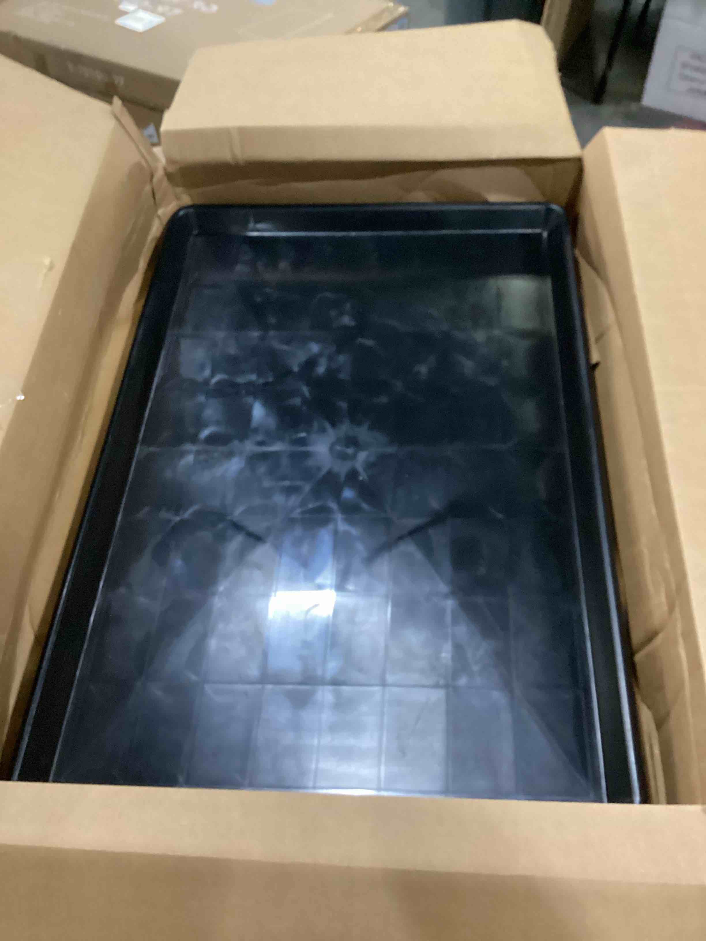 https://s3.amazonaws.com/lotting-images-prod/bidfta/BLU5758421_1717174878137.jpeg