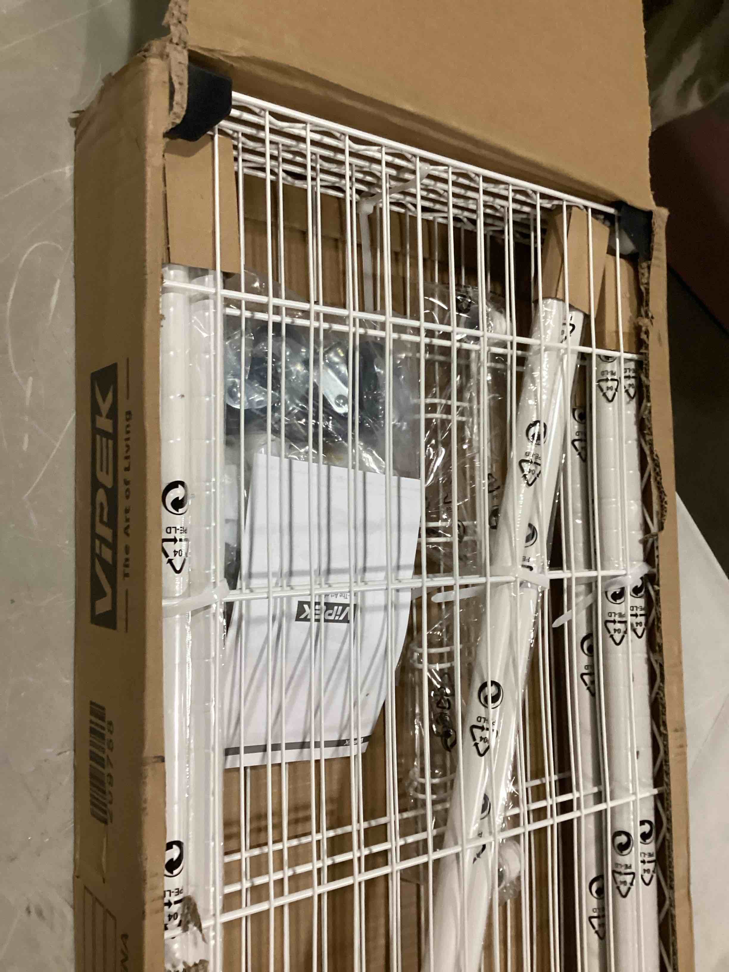 https://s3.amazonaws.com/lotting-images-prod/bidfta/BLU5758537_1717257173420.jpeg