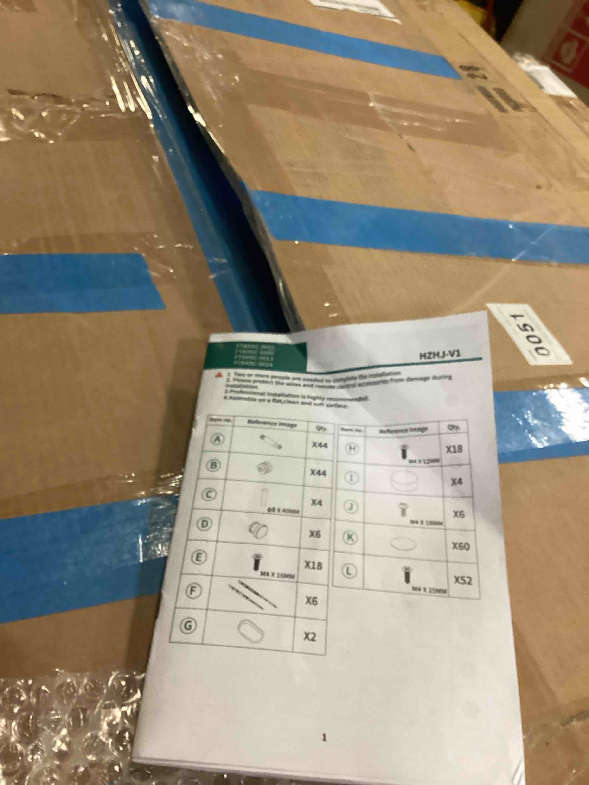 https://s3.amazonaws.com/lotting-images-prod/bidfta/BLU5759064_1715626242781.jpeg