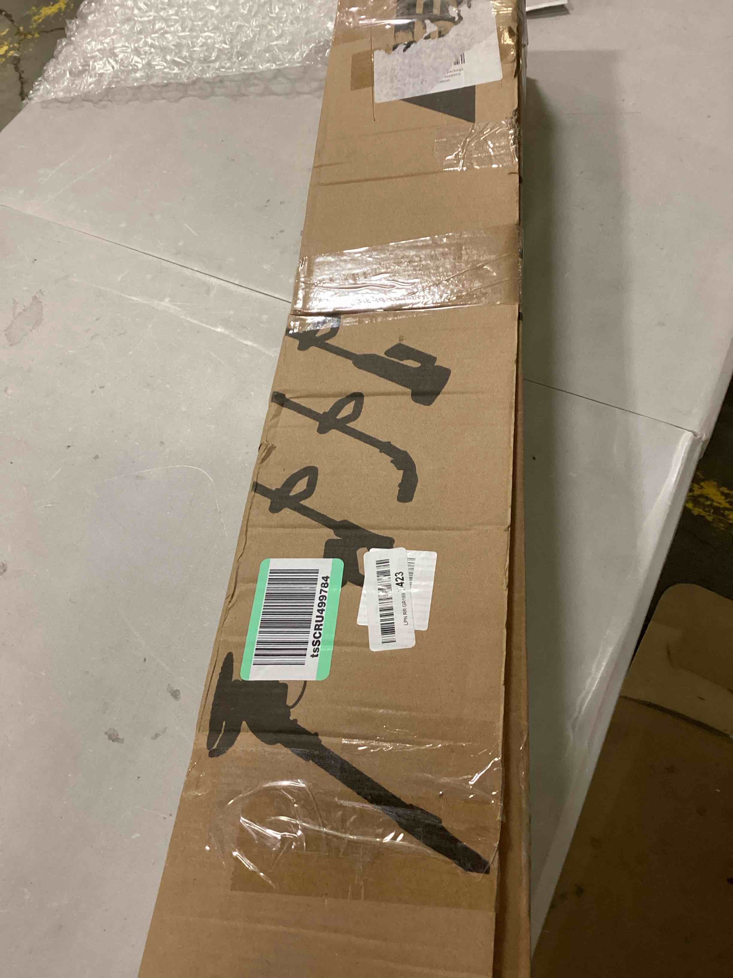 https://s3.amazonaws.com/lotting-images-prod/bidfta/BLU5759667_1717080804245.jpeg