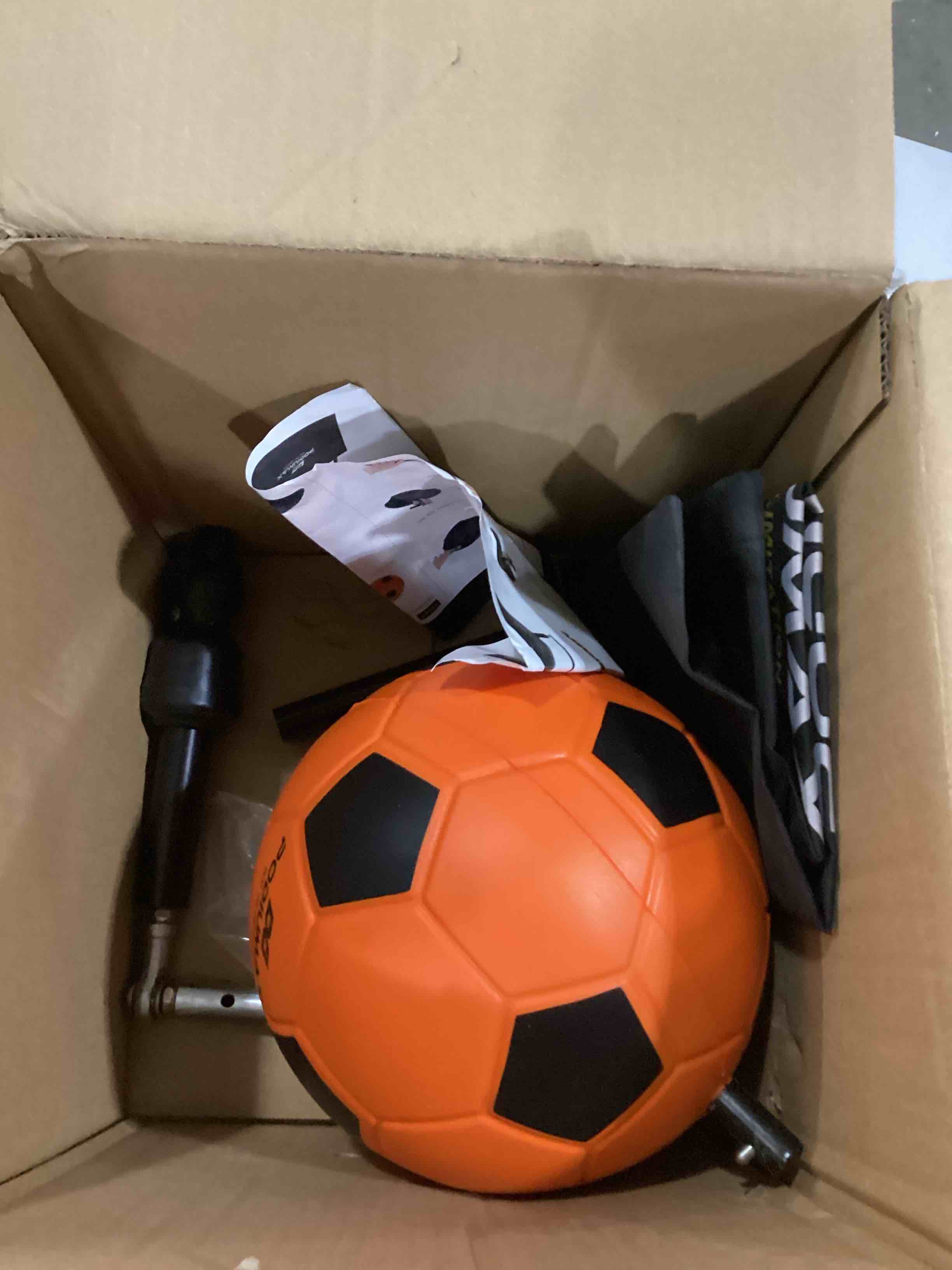 https://s3.amazonaws.com/lotting-images-prod/bidfta/BLU5760554_1715706060720.jpeg