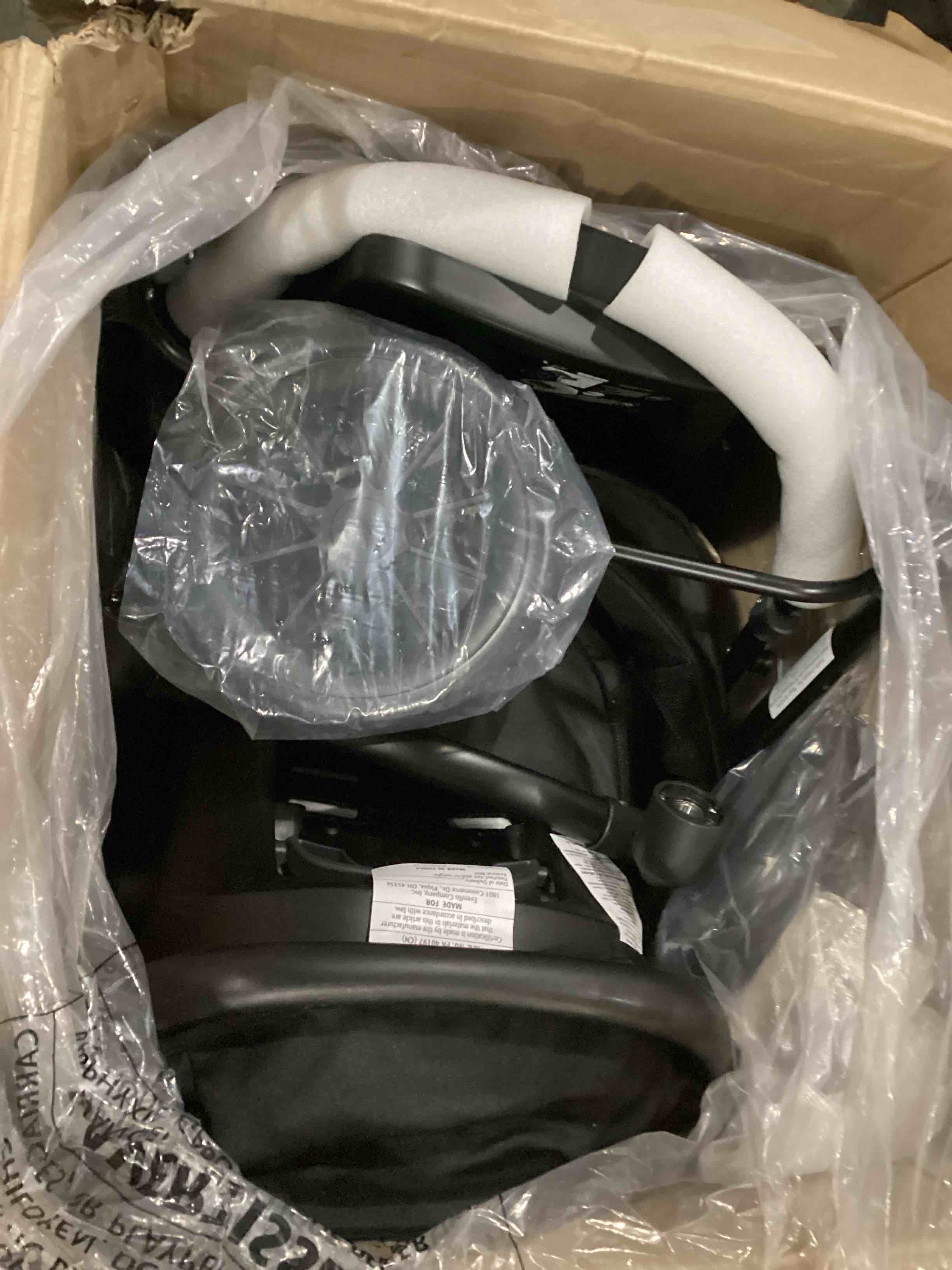 https://s3.amazonaws.com/lotting-images-prod/bidfta/BLU5760875_1715957702781.jpeg