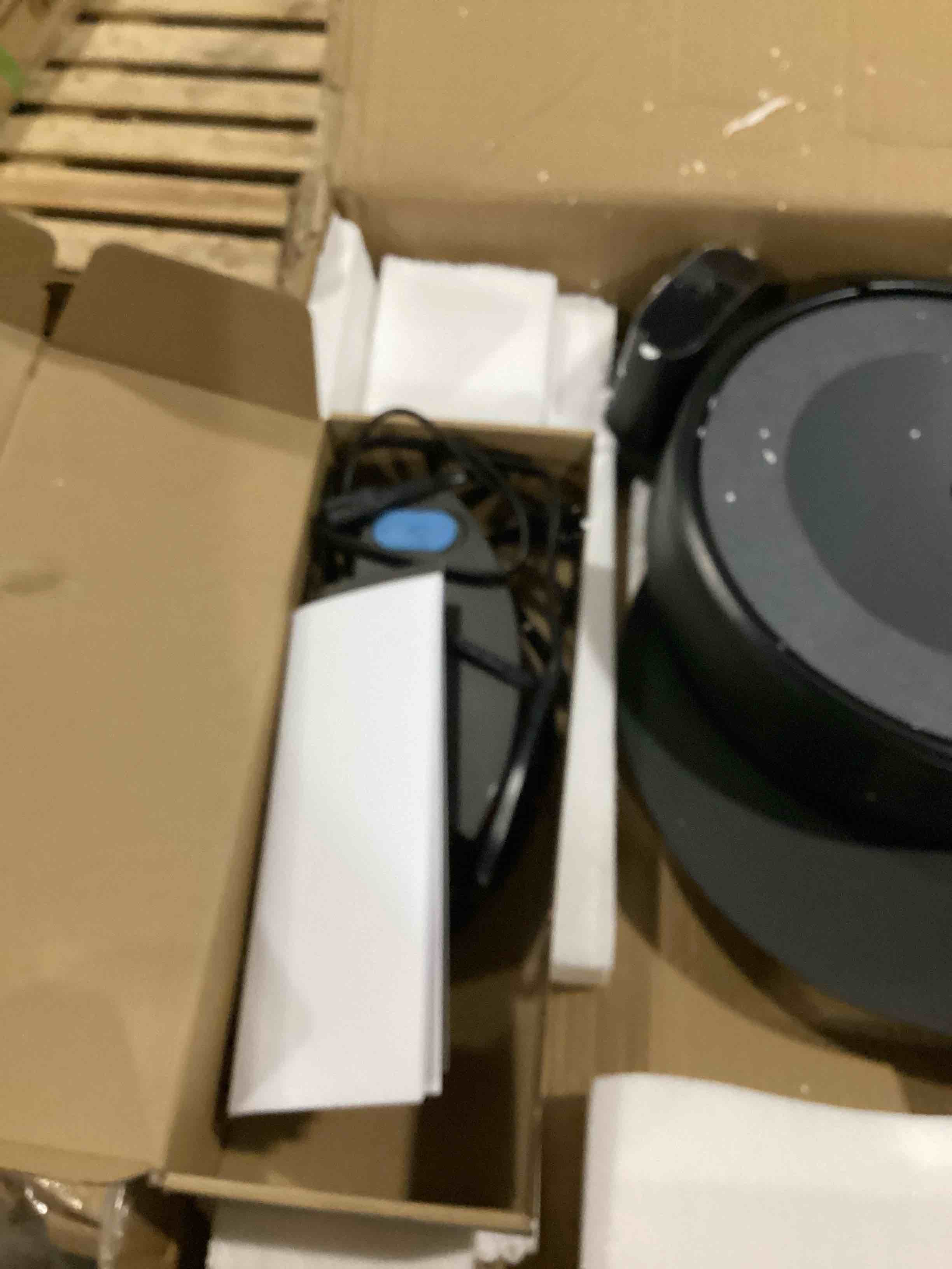 https://s3.amazonaws.com/lotting-images-prod/bidfta/BLU5761413_1716479135254.jpeg