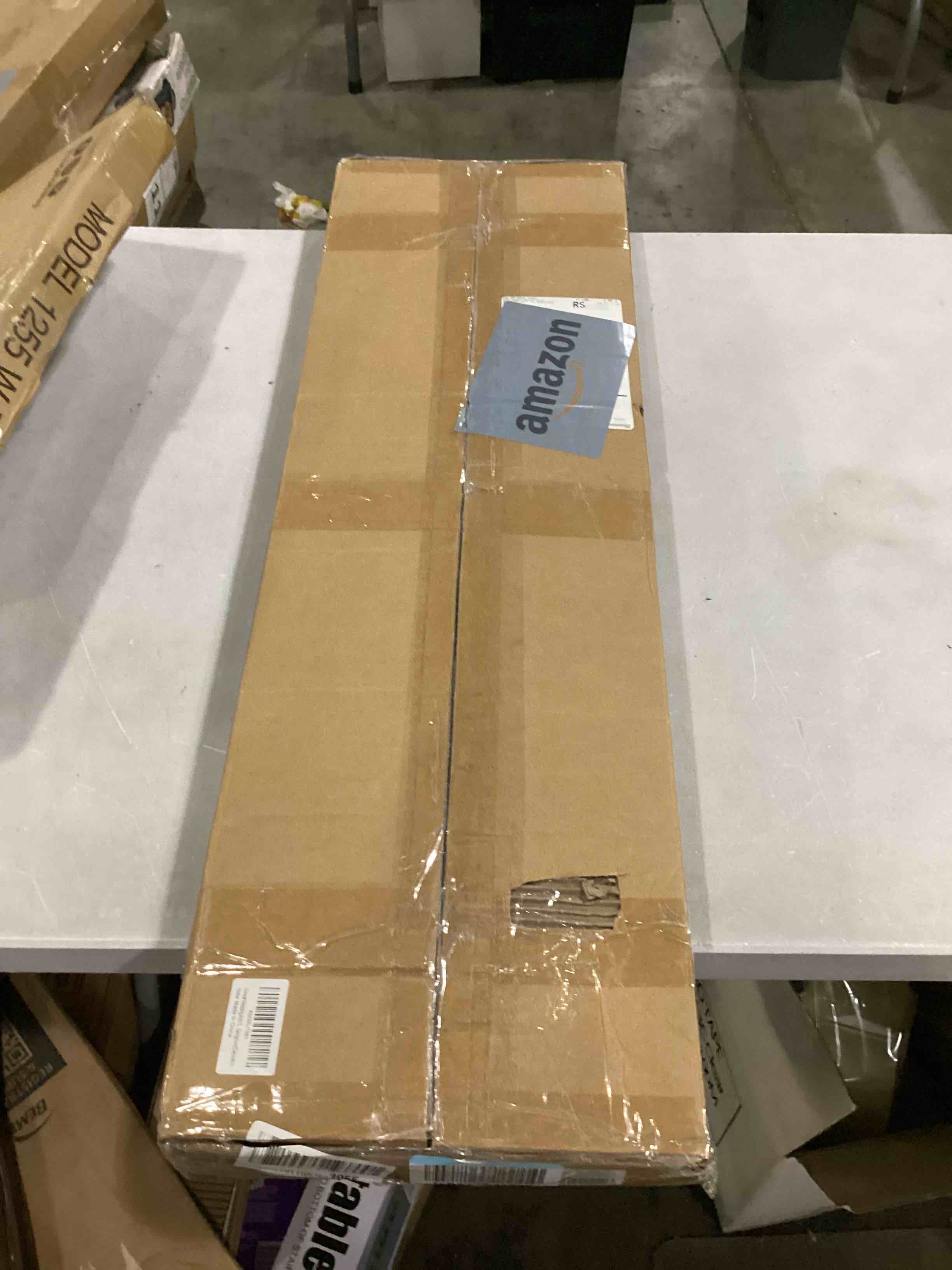https://s3.amazonaws.com/lotting-images-prod/bidfta/BLU5761775_1717162939556.jpeg