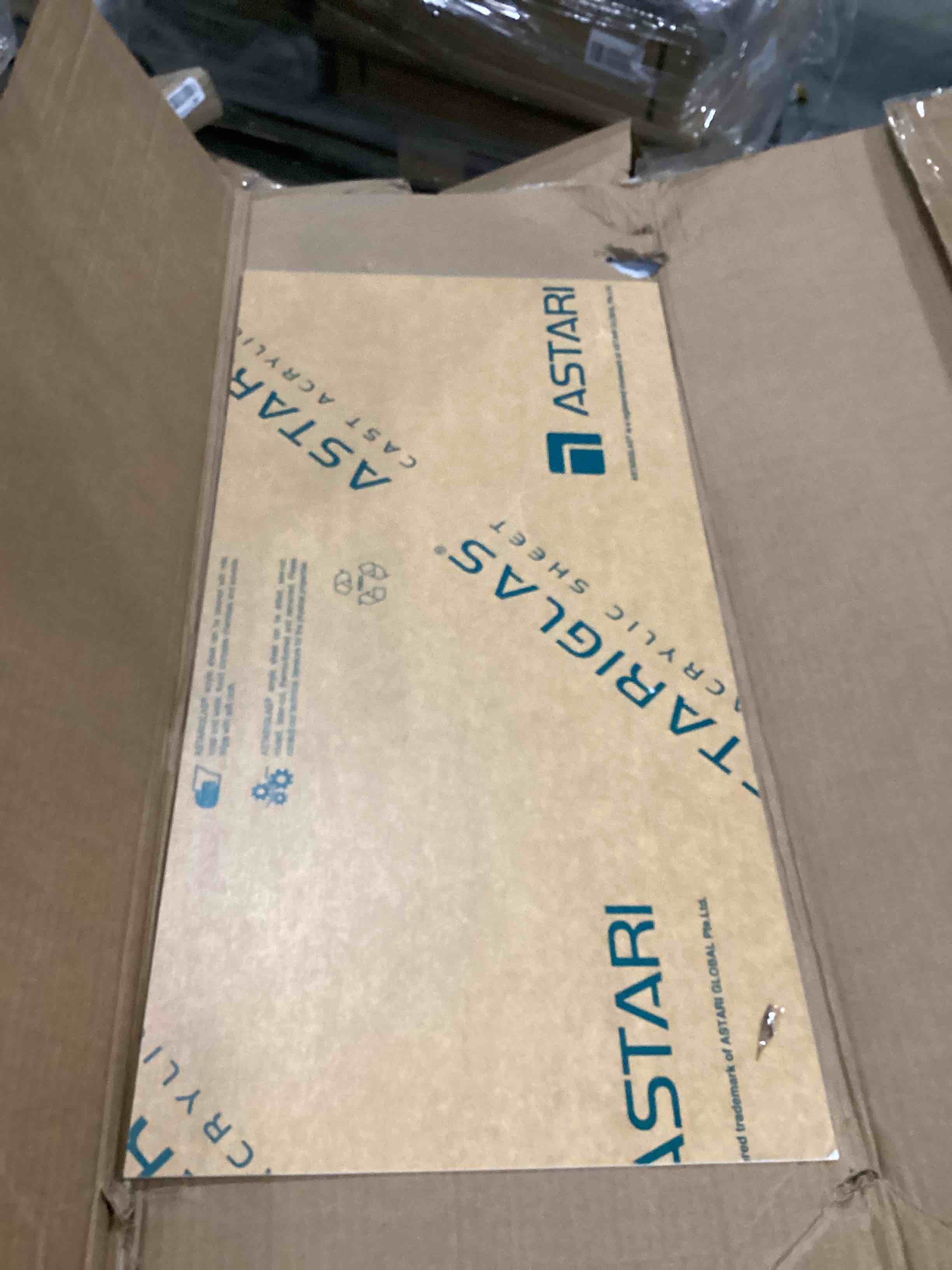 https://s3.amazonaws.com/lotting-images-prod/bidfta/BLU5761892_1717252337132.jpeg