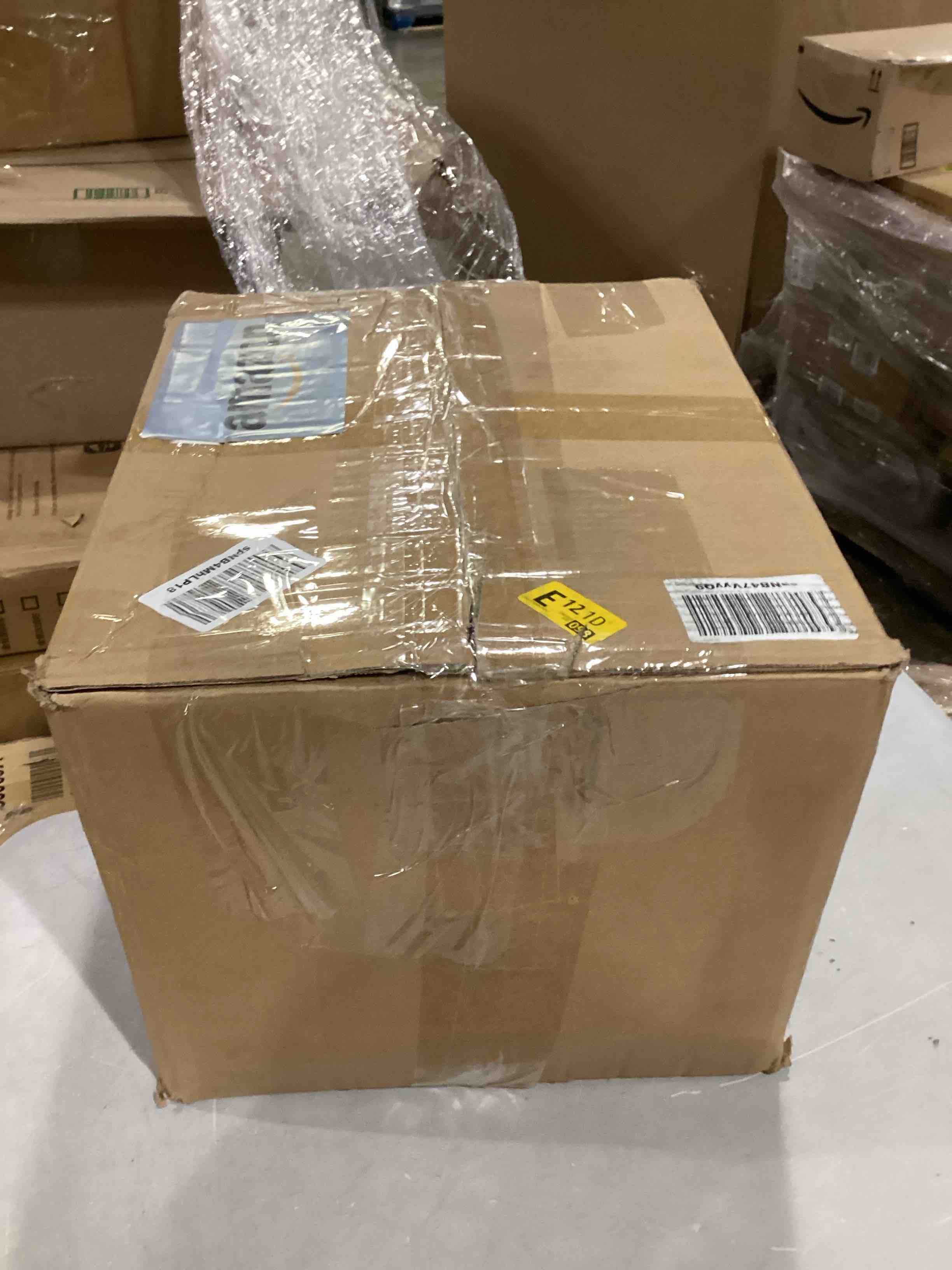 https://s3.amazonaws.com/lotting-images-prod/bidfta/BLU5761907_1717254911973.jpeg