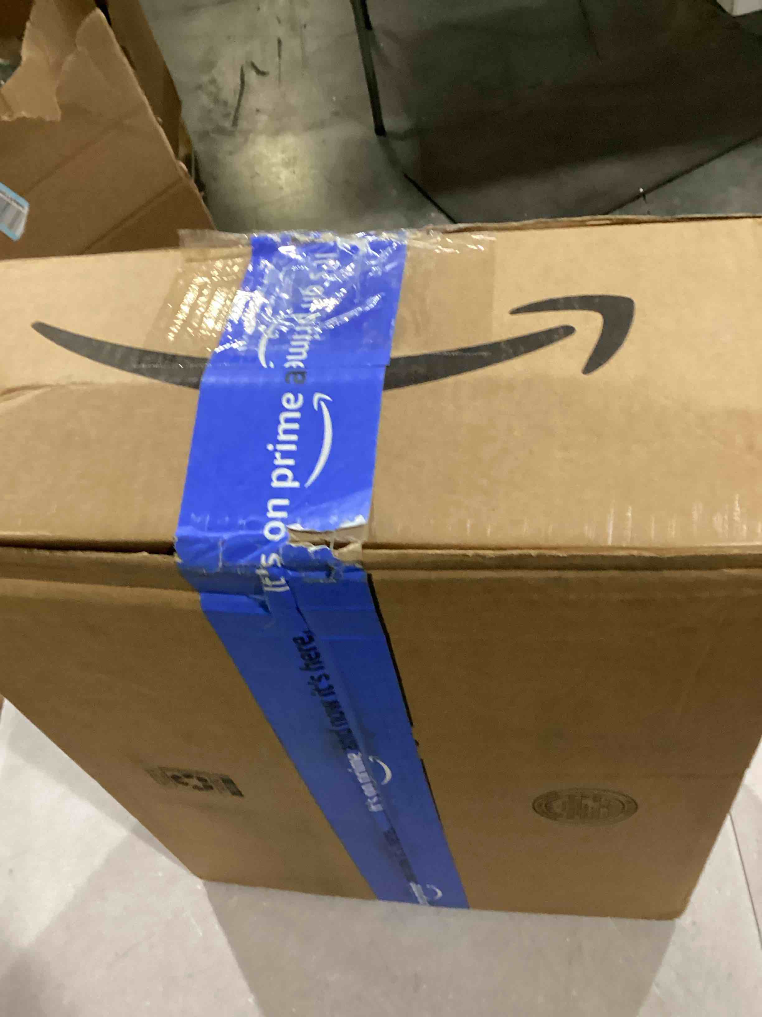 https://s3.amazonaws.com/lotting-images-prod/bidfta/BLU5762113_1713961838774.jpeg