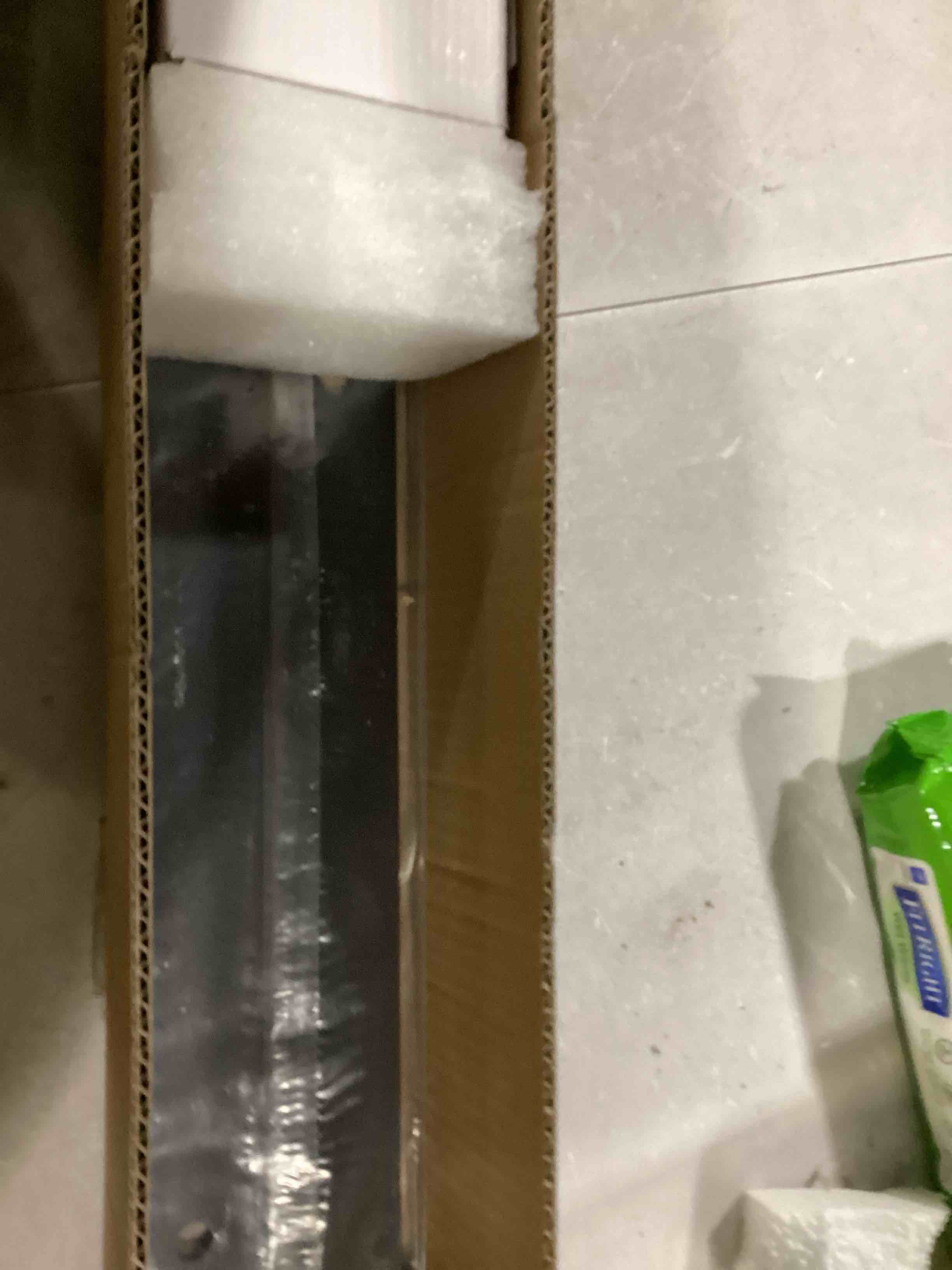 https://s3.amazonaws.com/lotting-images-prod/bidfta/BLU5762278_1714062898951.jpeg