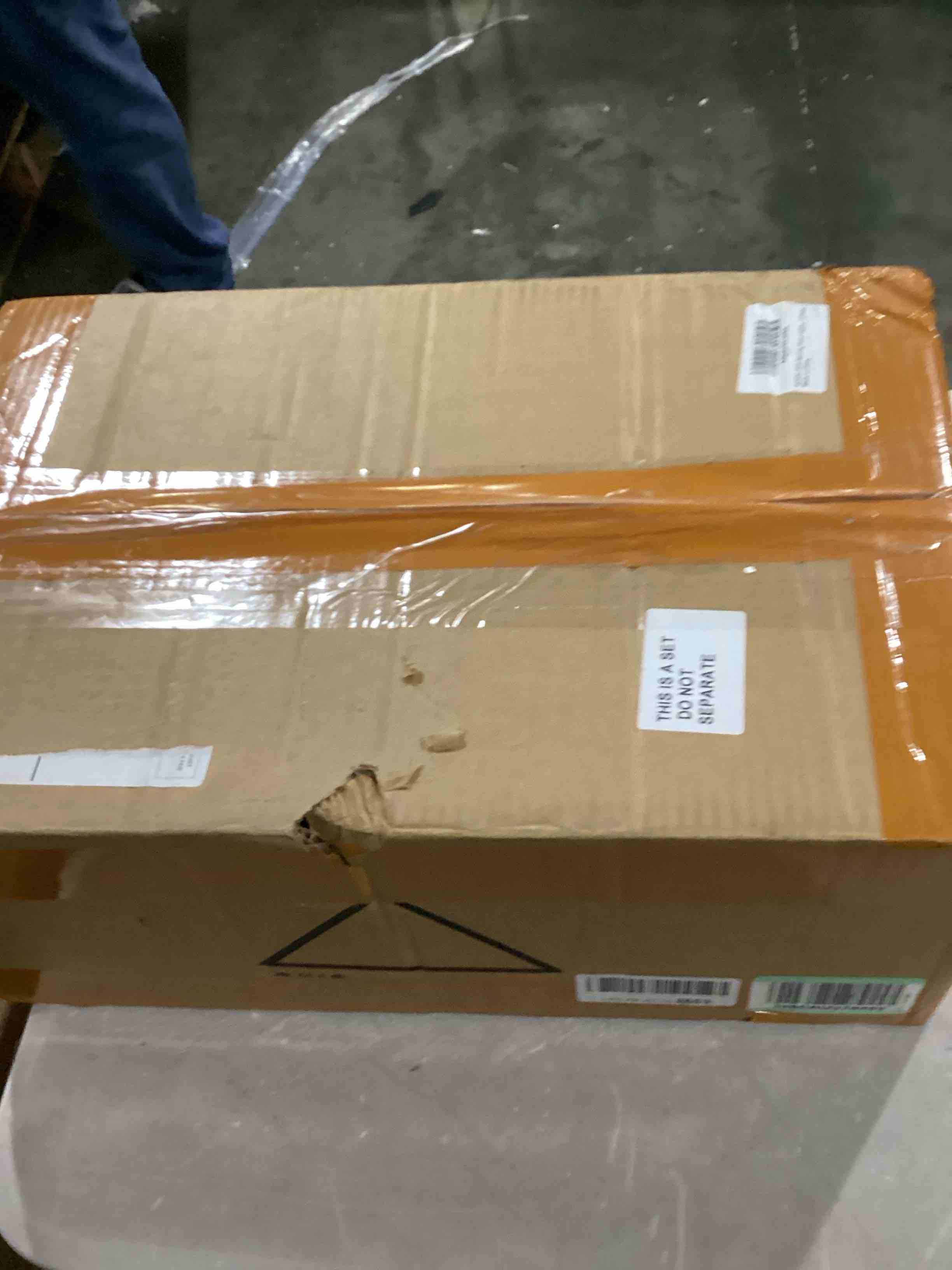 https://s3.amazonaws.com/lotting-images-prod/bidfta/BLU5763077_1715258523209.jpeg