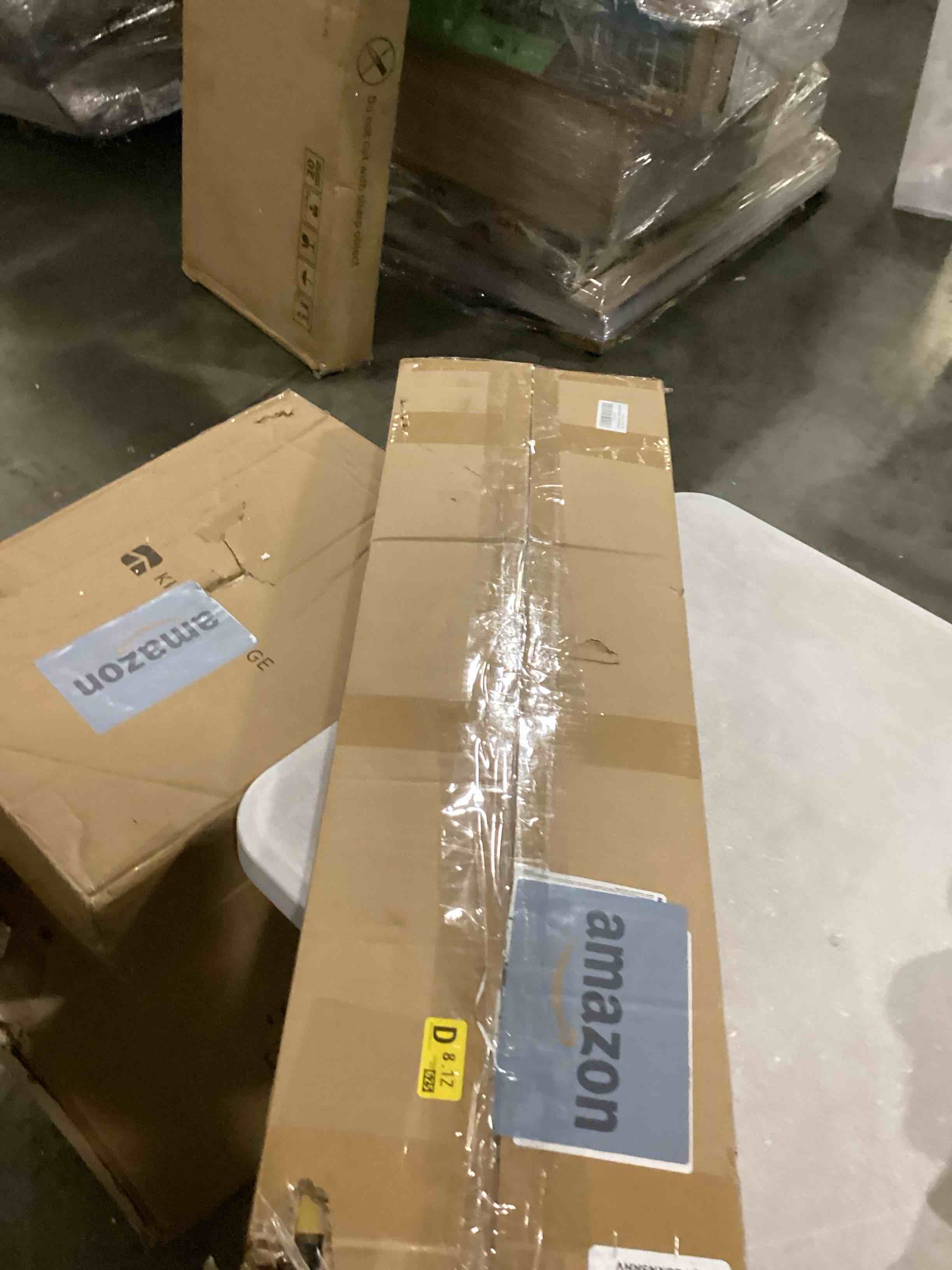 https://s3.amazonaws.com/lotting-images-prod/bidfta/BLU5763306_1715602320290.jpeg
