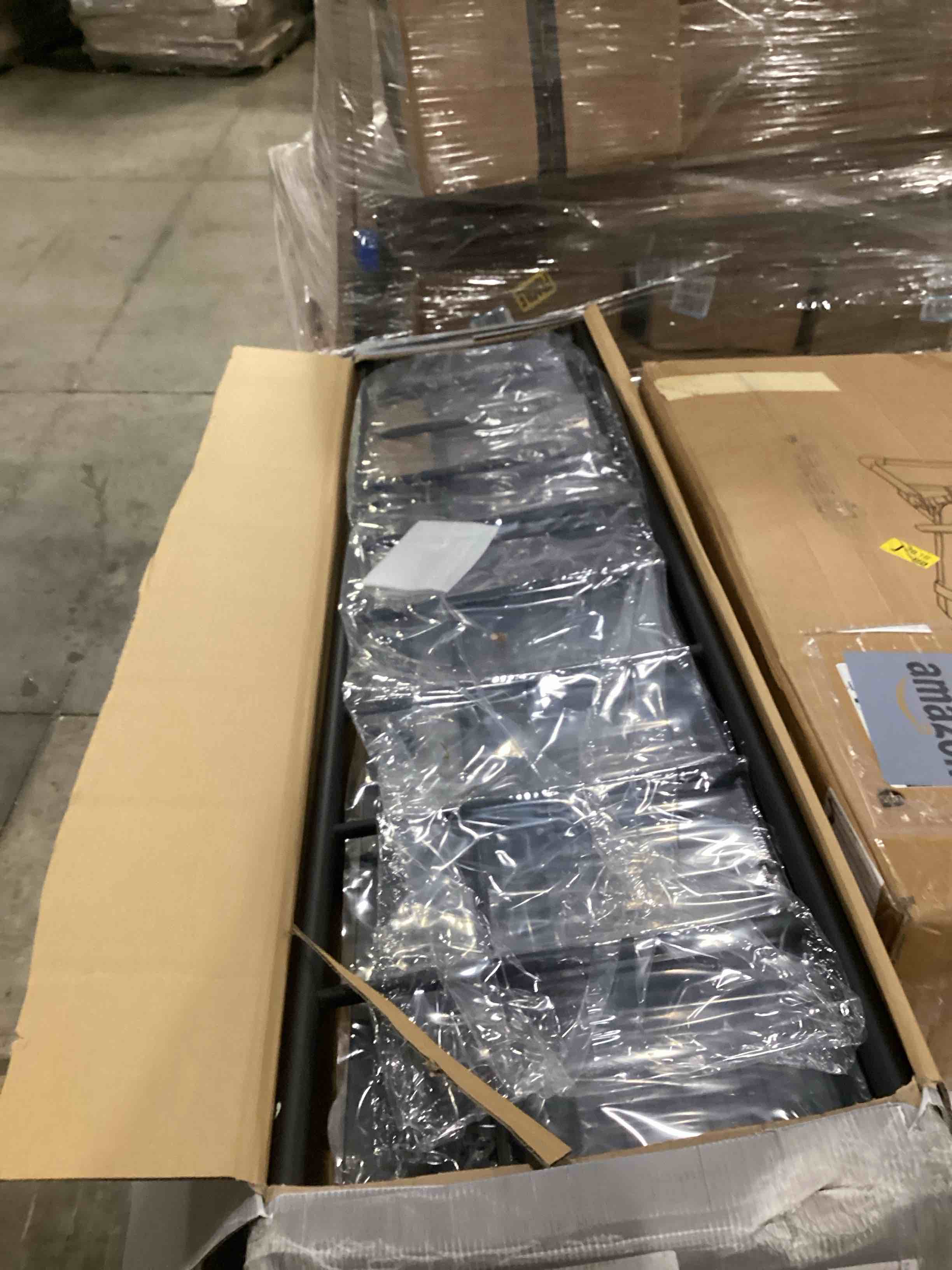https://s3.amazonaws.com/lotting-images-prod/bidfta/BLU5763970_1714403425986.jpeg