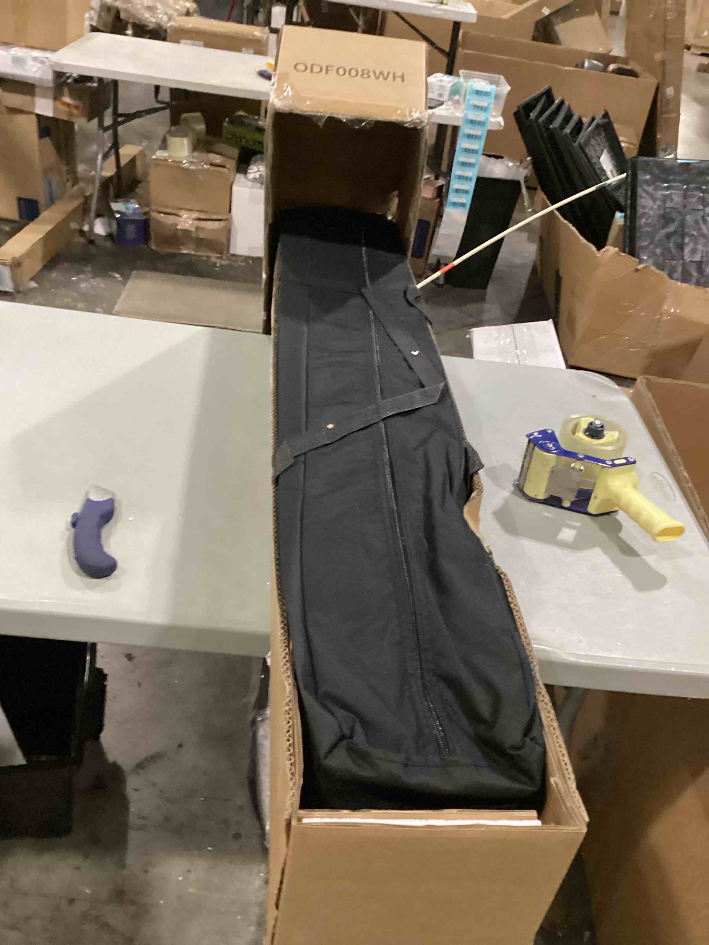 https://s3.amazonaws.com/lotting-images-prod/bidfta/BLU5764583_1715167431125.jpeg