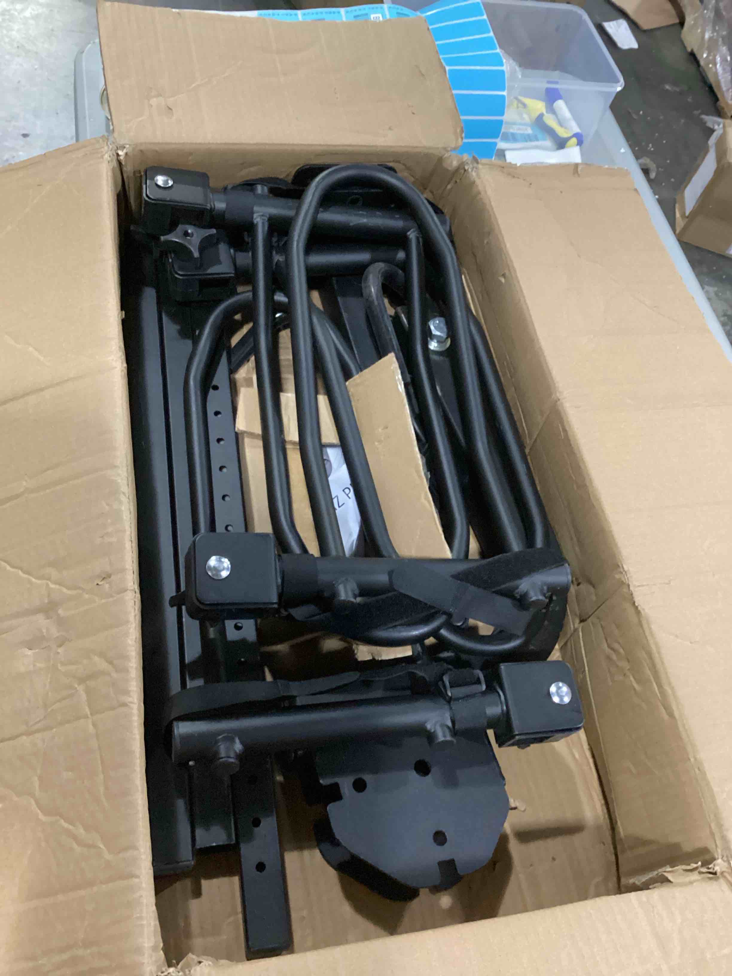 https://s3.amazonaws.com/lotting-images-prod/bidfta/BLU5764669_1715261312987.jpeg