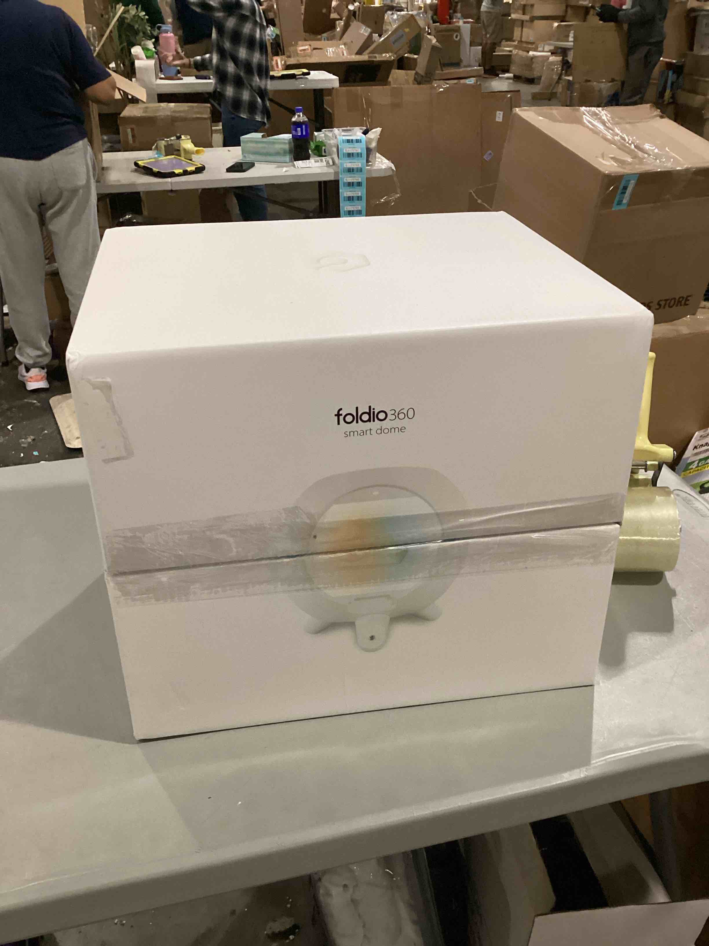 https://s3.amazonaws.com/lotting-images-prod/bidfta/BLU5764680_1715265420276.jpeg