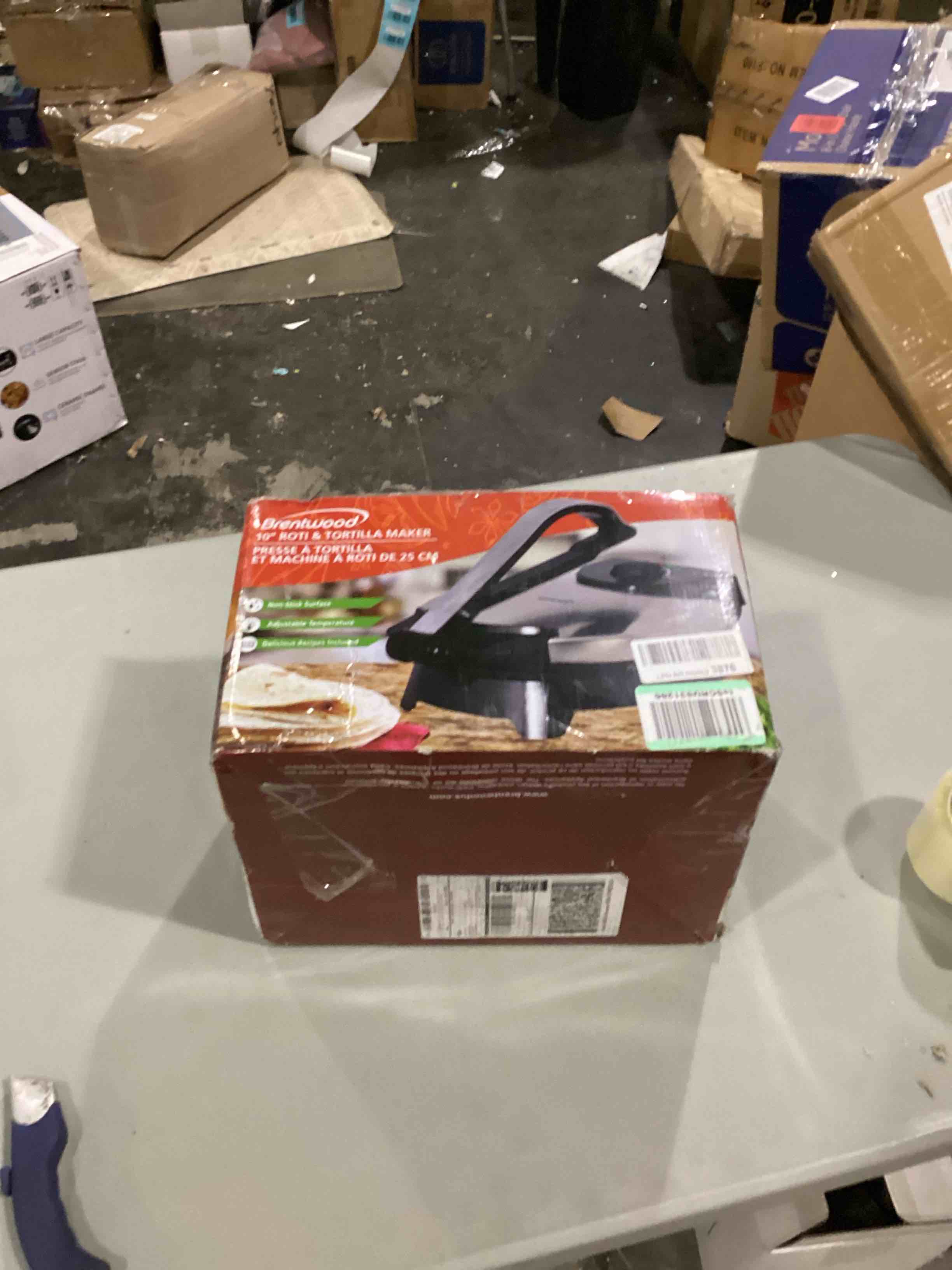 https://s3.amazonaws.com/lotting-images-prod/bidfta/BLU5764737_1715280900336.jpeg